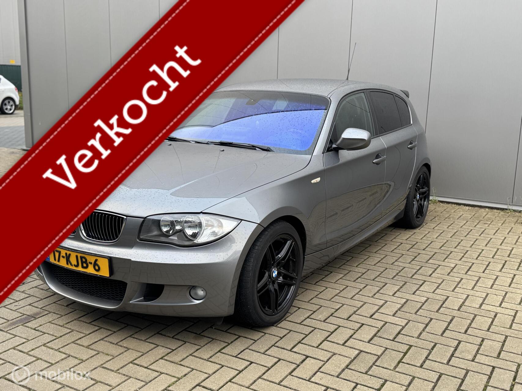 BMW 1er Reihe 118i High Executive, Scherm, Memory, Sportief!! 2009 - voorkant