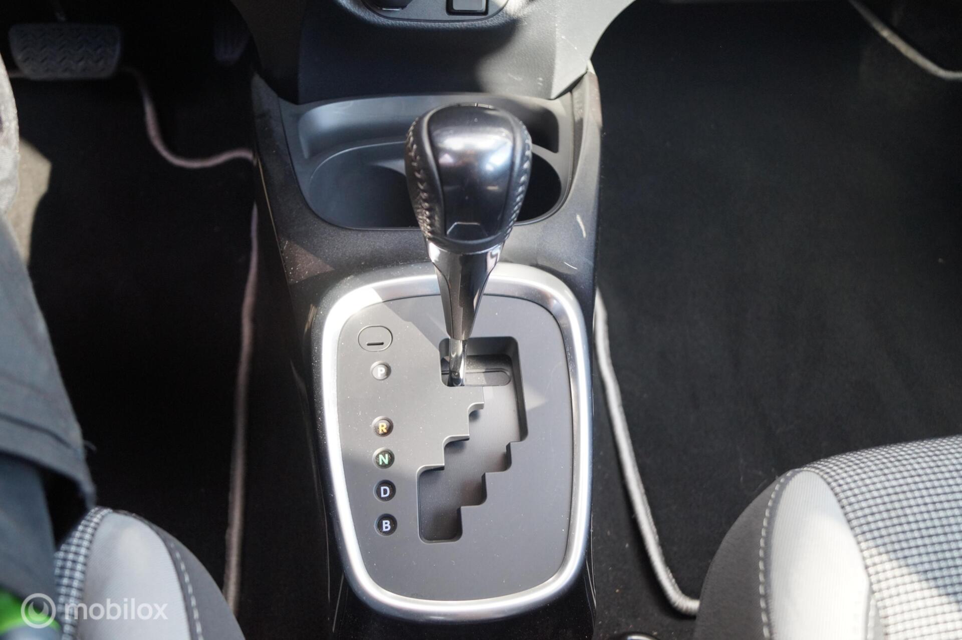 Foto van Toyota Toyota Yaris Hybrid