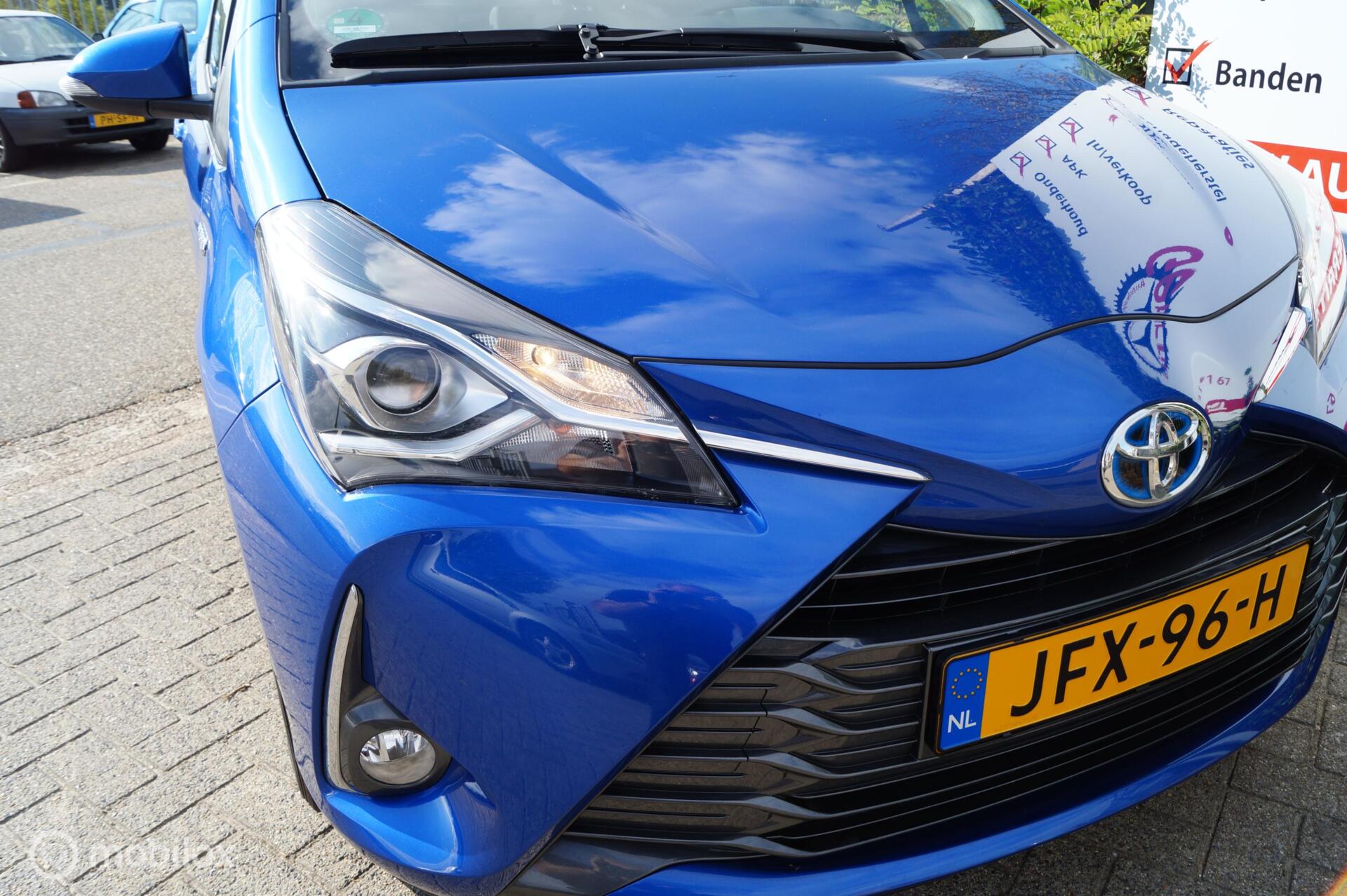 Foto van Toyota Toyota Yaris Hybrid