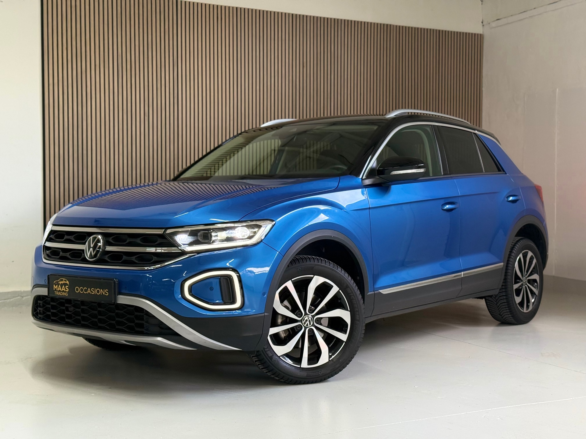 Volkswagen T-roc 1.5 TSI Life Business 2023 - voorkant