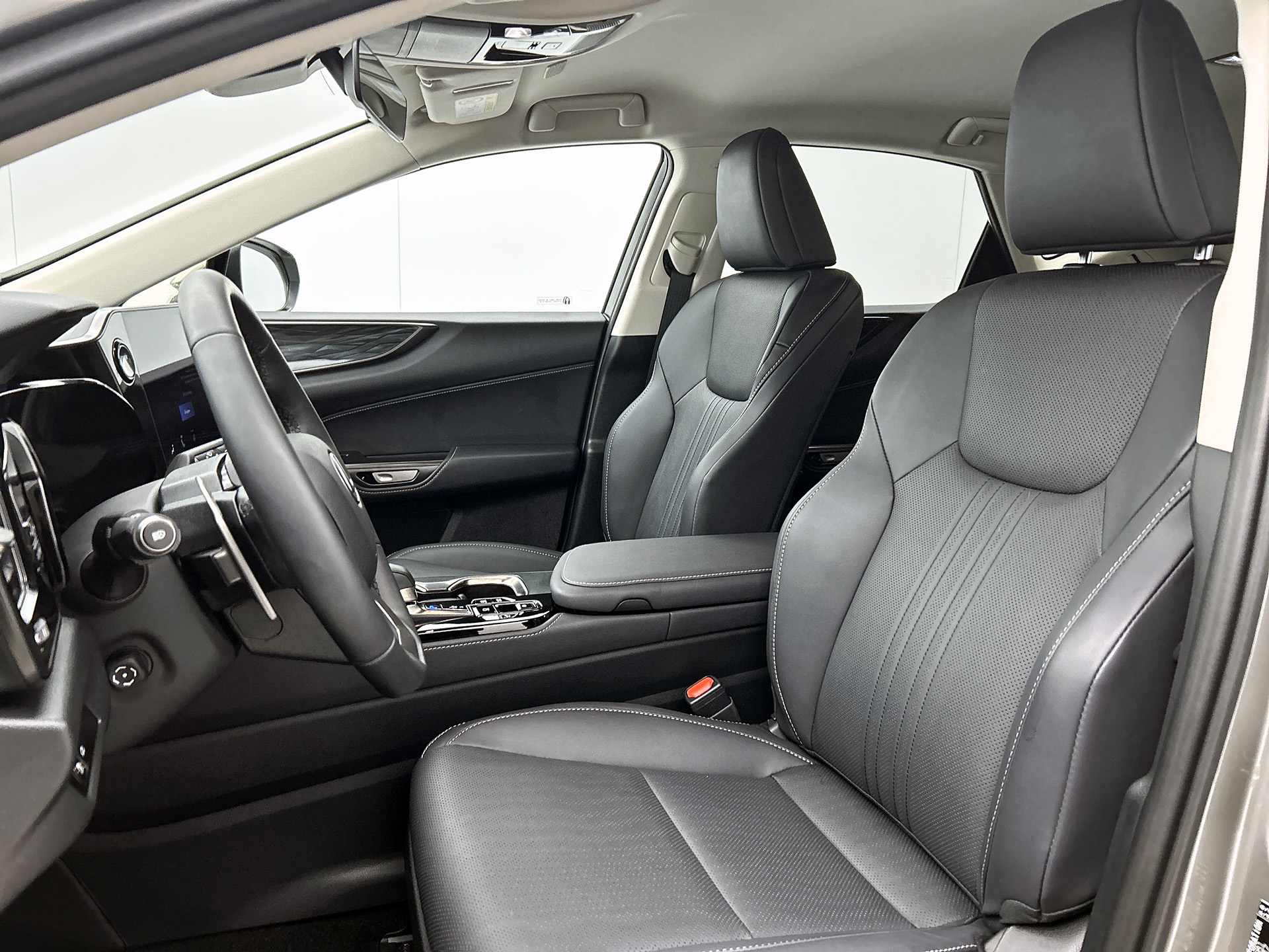 Foto van Lexus NX