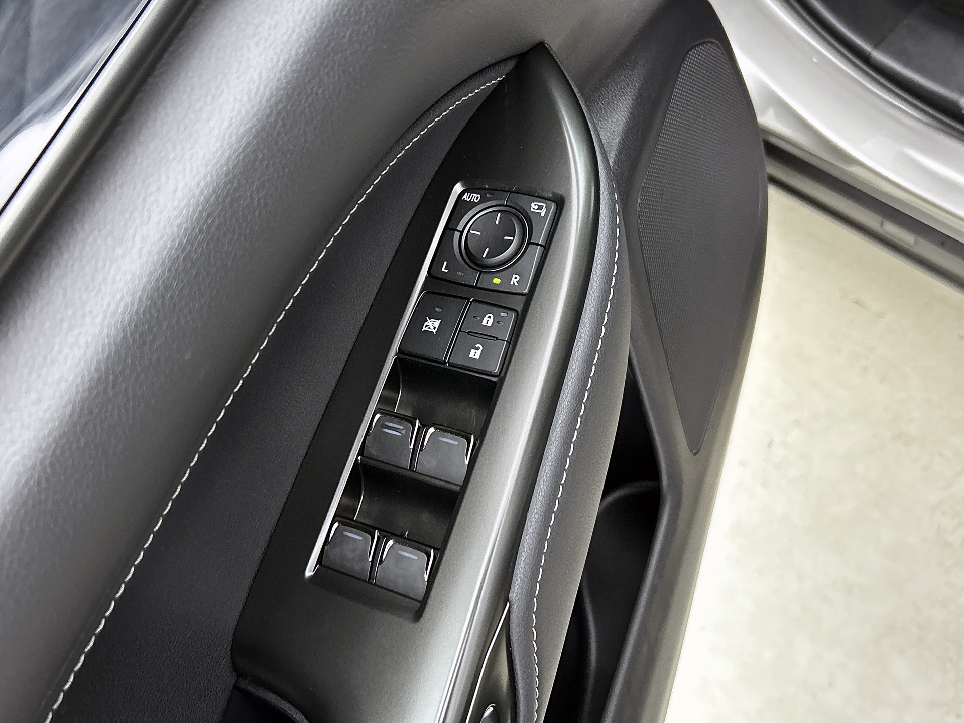 Foto van Lexus NX
