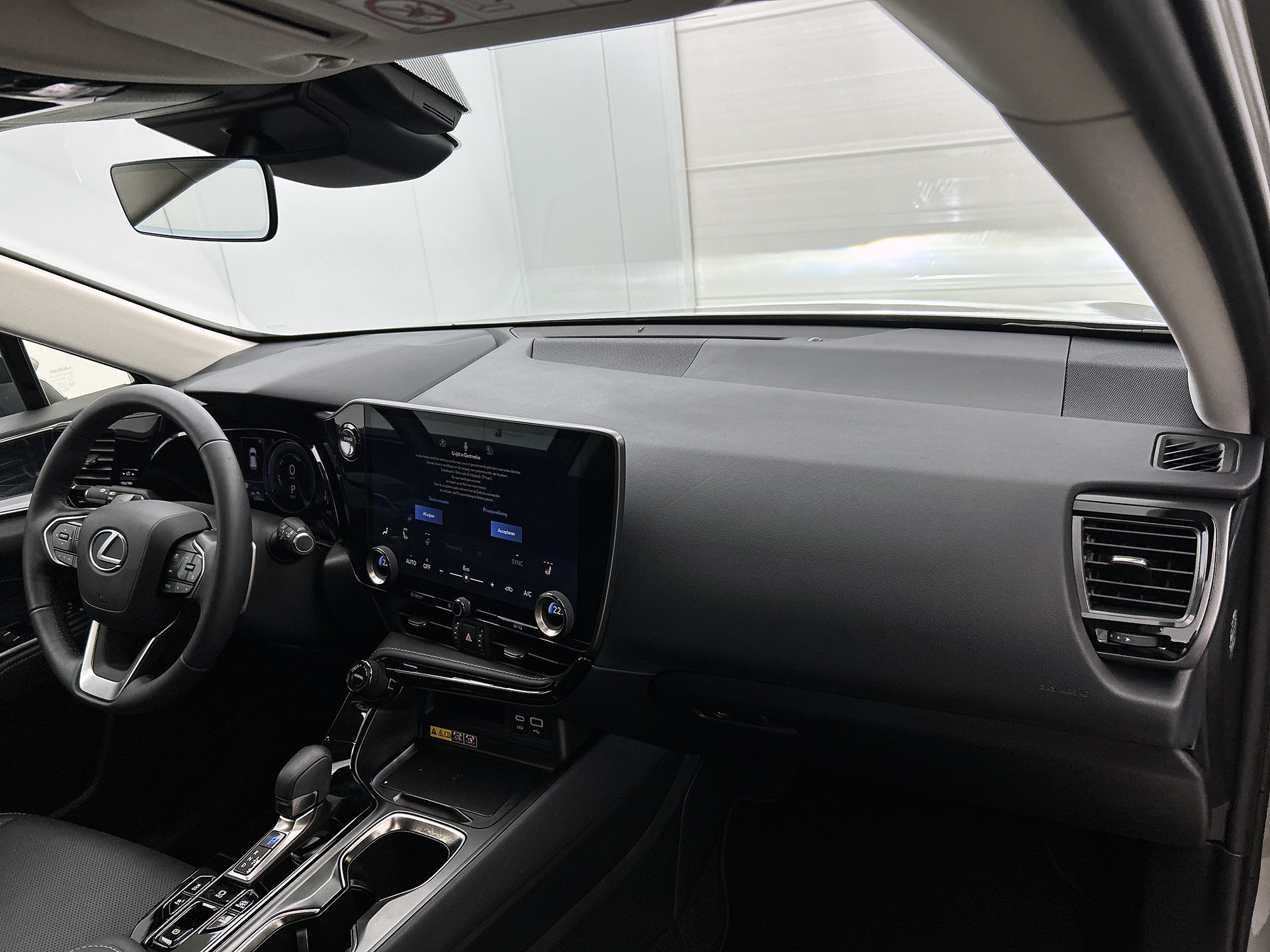 Foto van Lexus NX