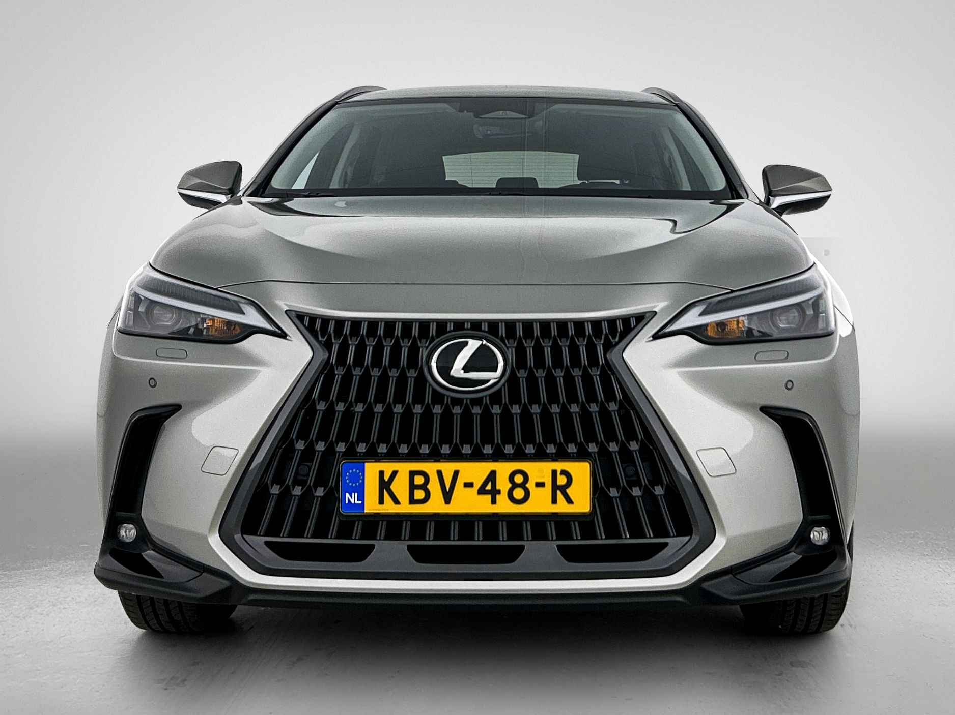 Foto van Lexus NX