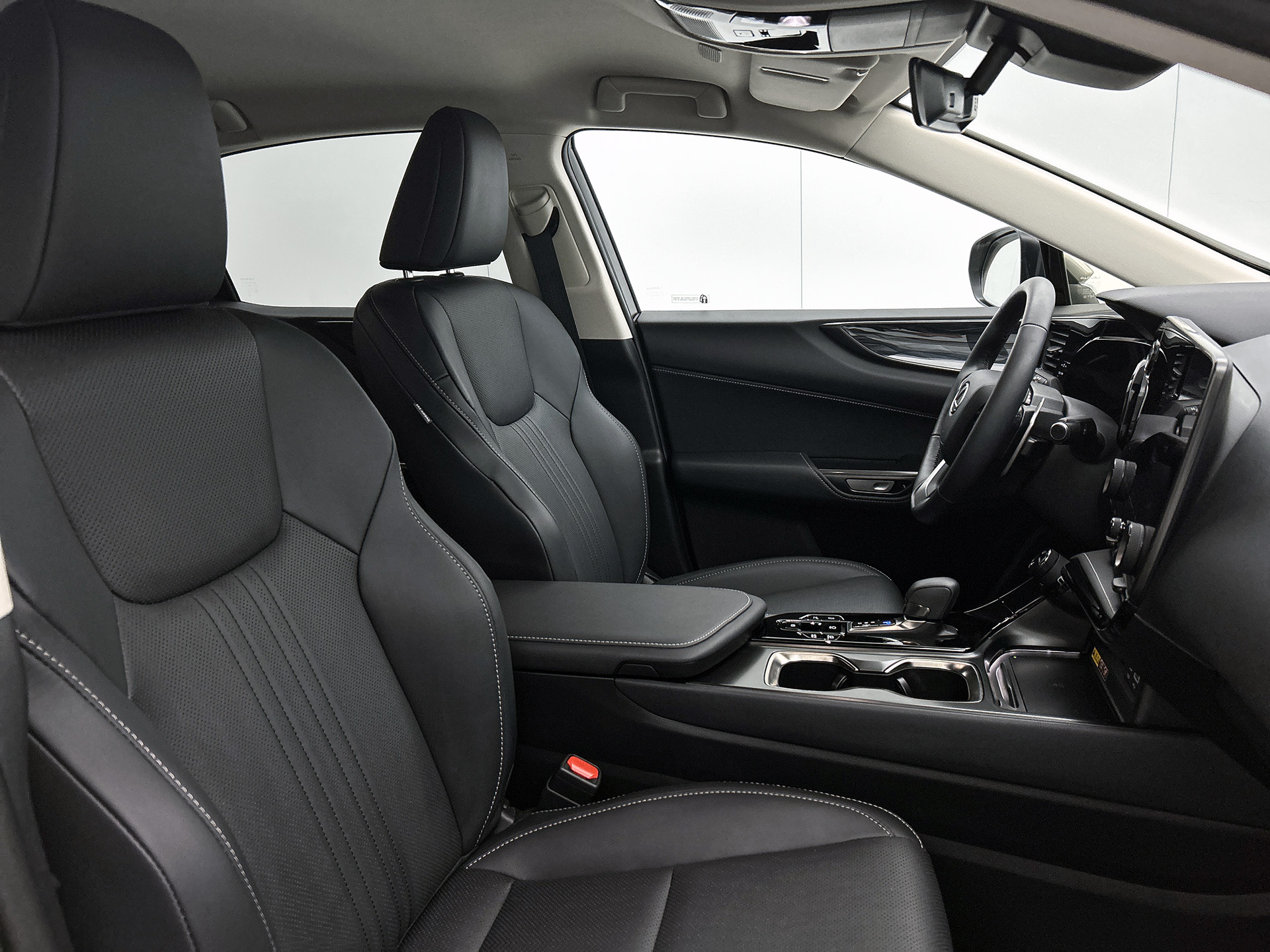 Foto van Lexus NX