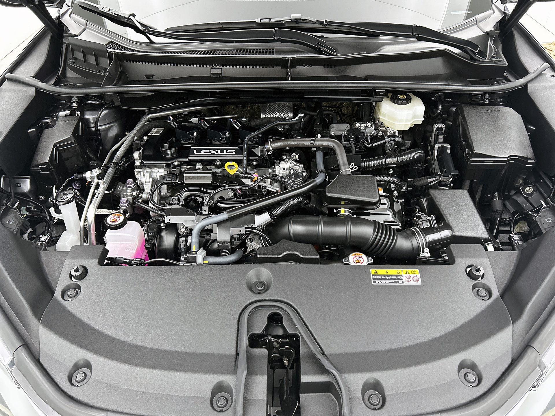 Foto van Lexus Lexus LBX