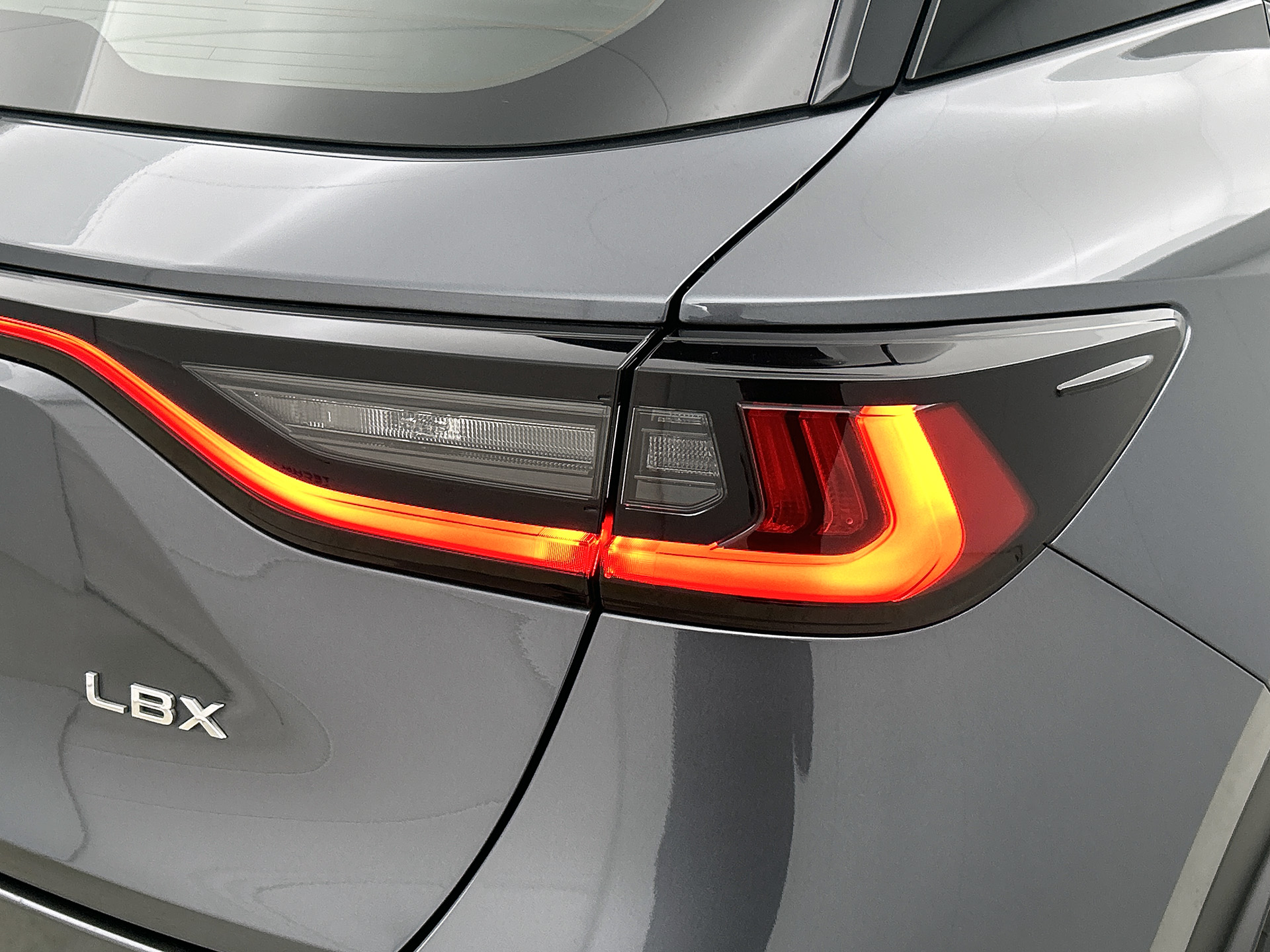 Foto van Lexus Lexus LBX