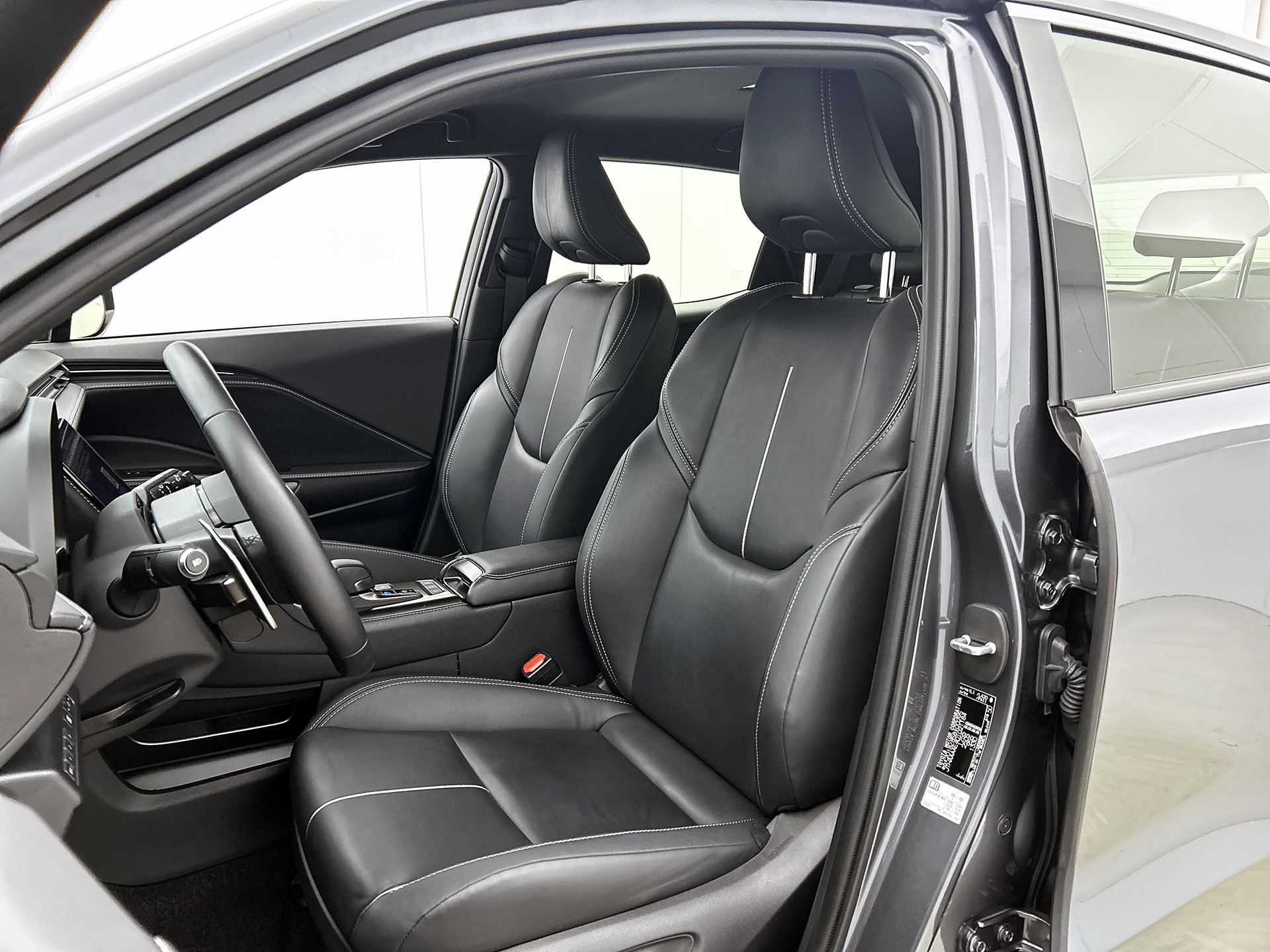 Foto van Lexus Lexus LBX