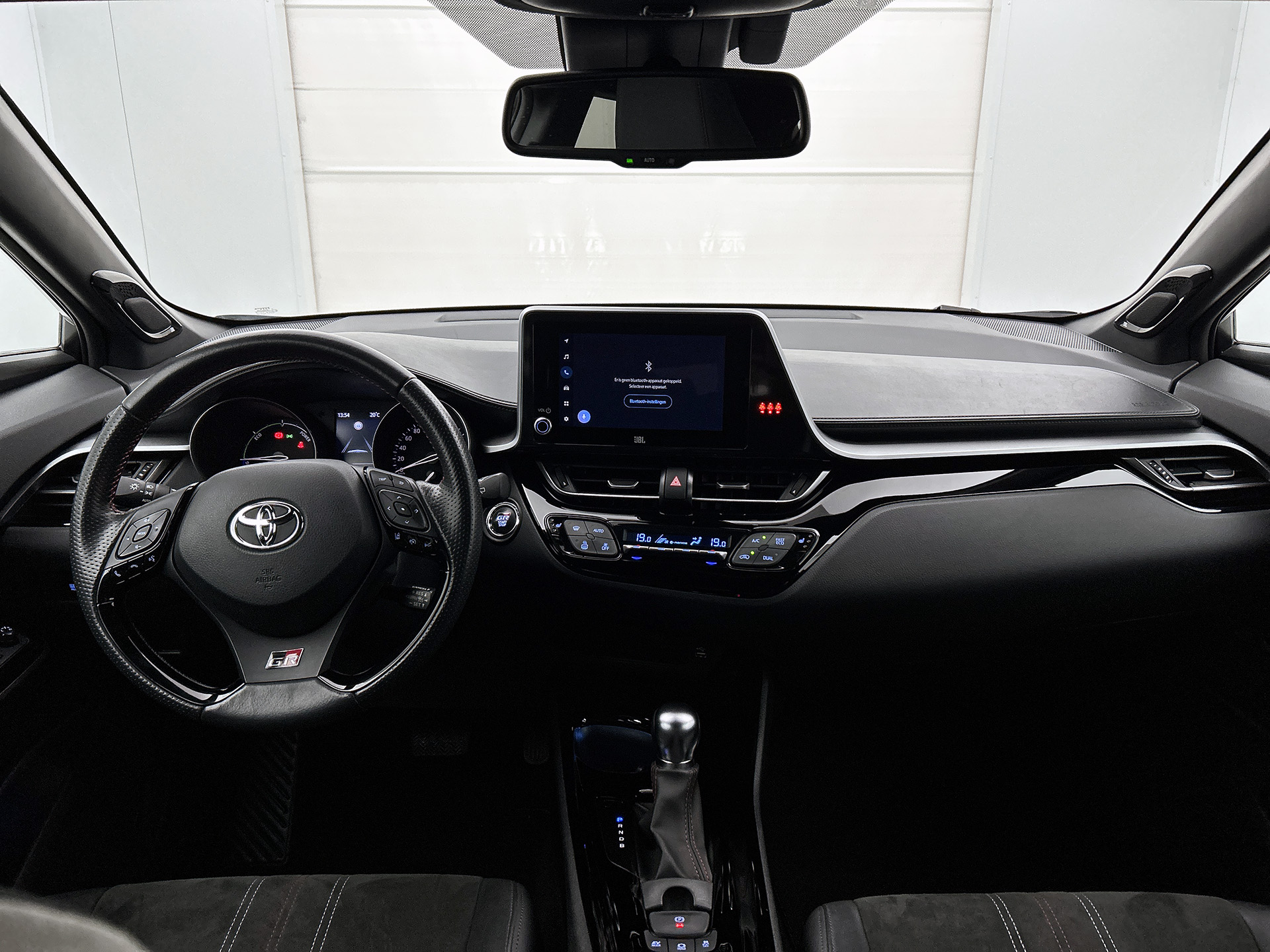 Foto van Toyota Toyota C-hr