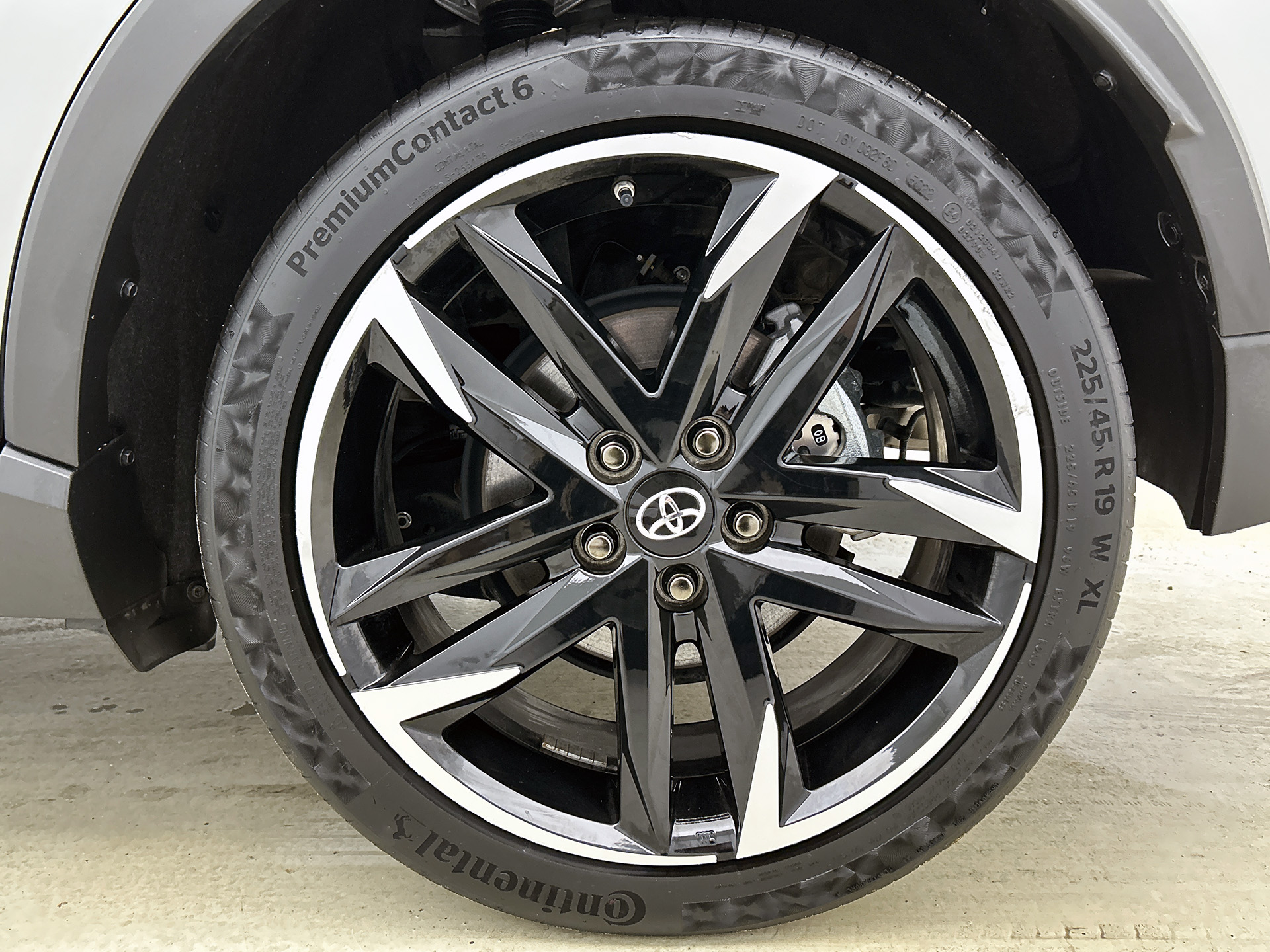Foto van Toyota Toyota C-hr