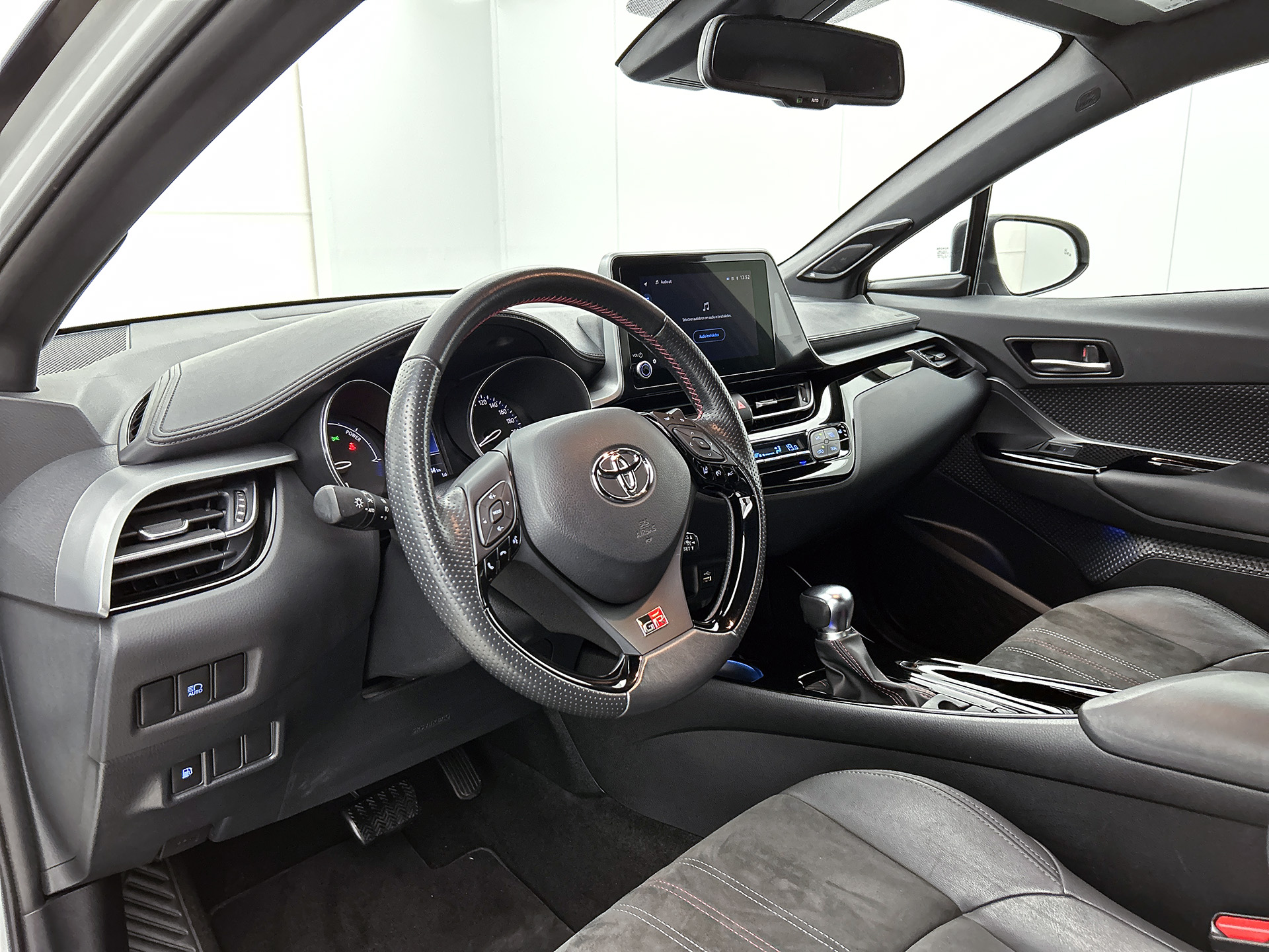 Foto van Toyota Toyota C-hr