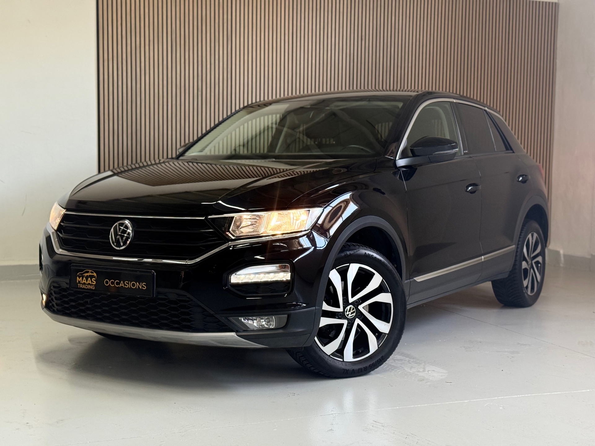 Volkswagen T-roc 1.5 TSI Style Business 2022 - voorkant