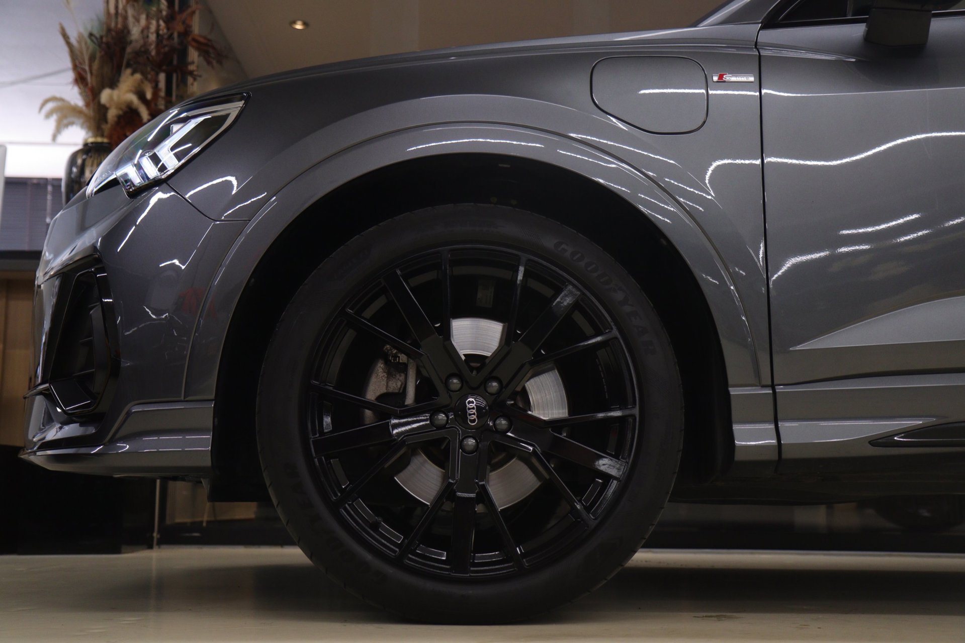 Foto van Audi Q3 Sportback E-tron