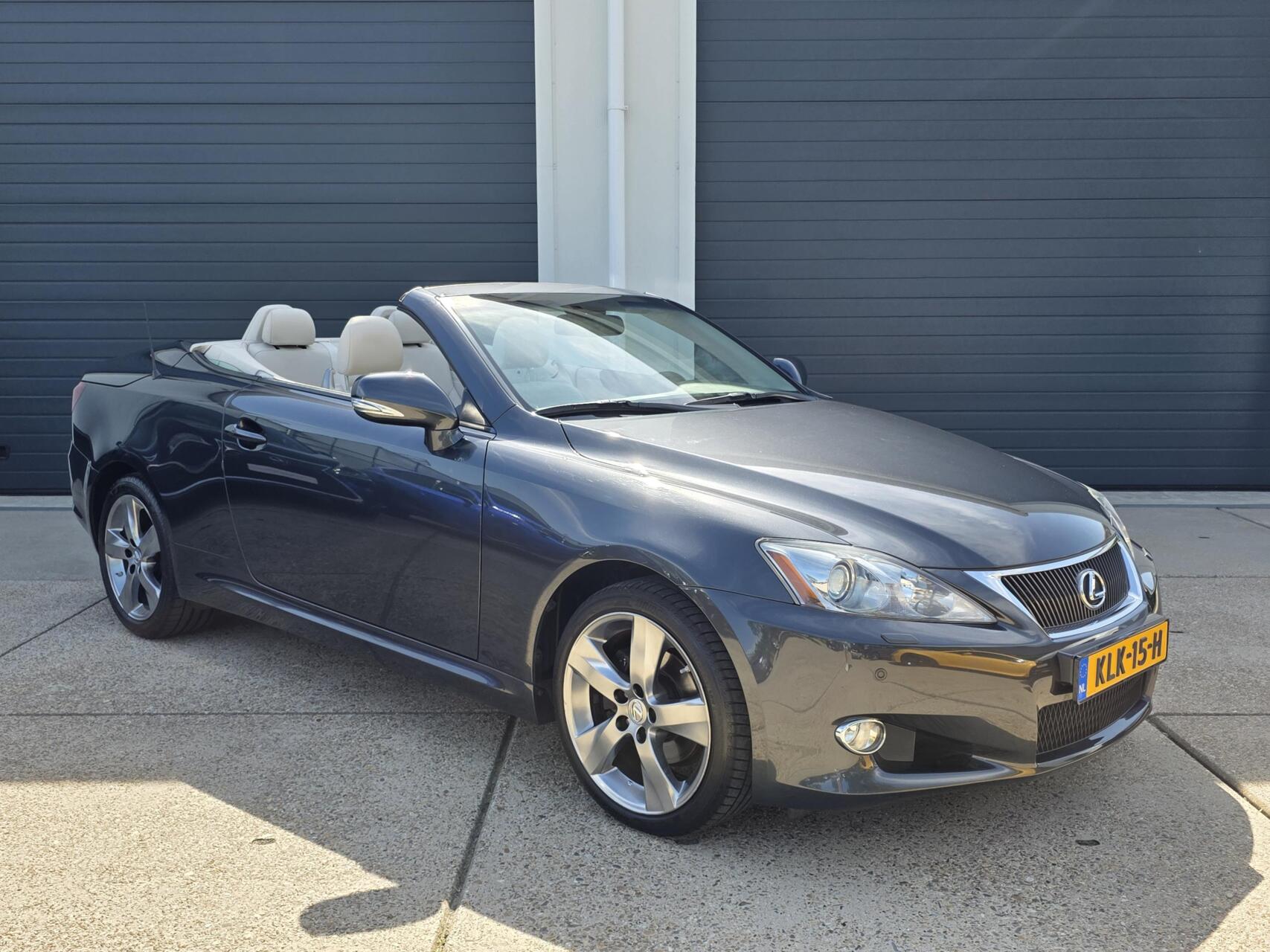 Foto van Lexus Lexus Is250c
