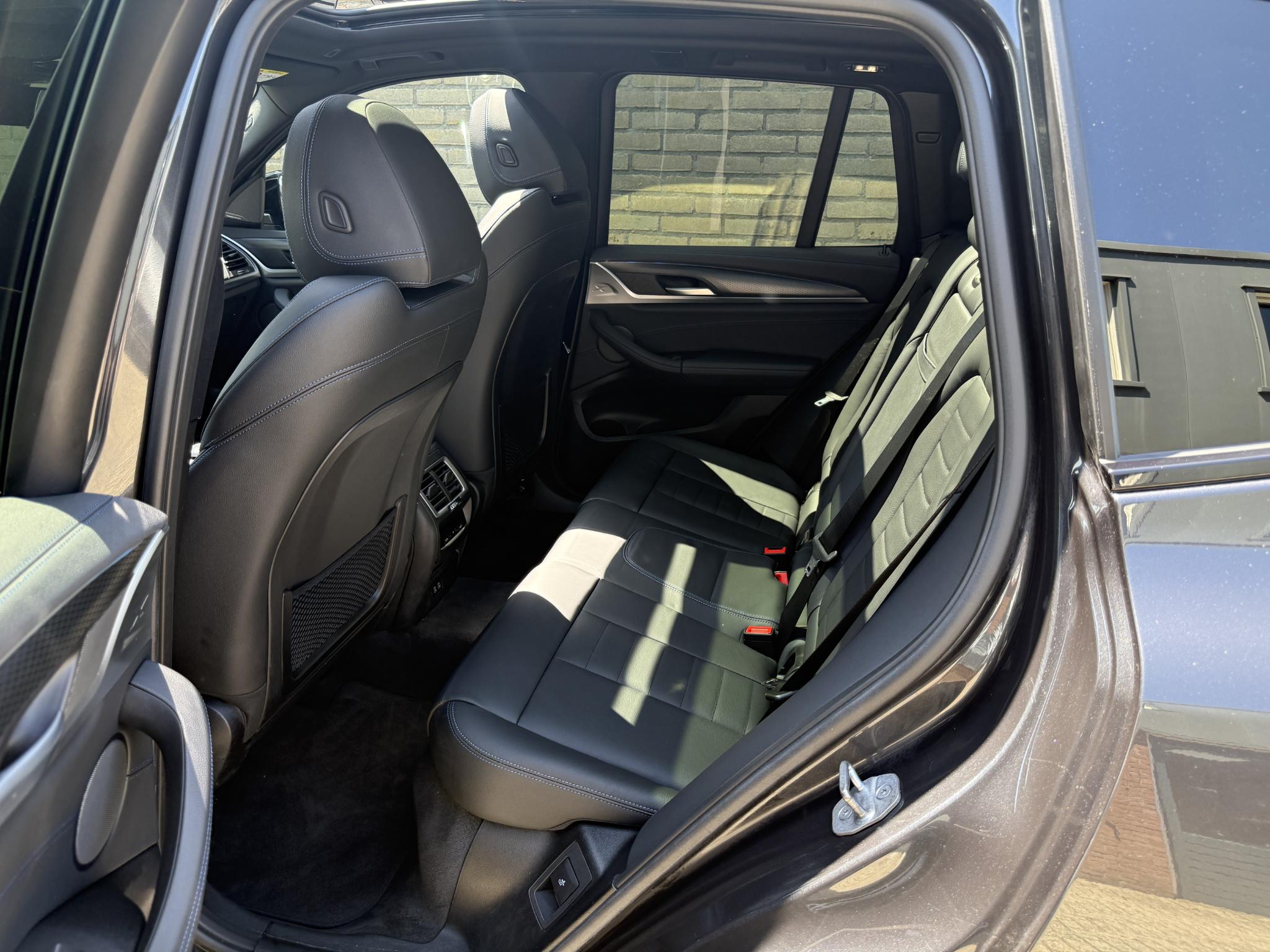 Foto van BMW Ix3