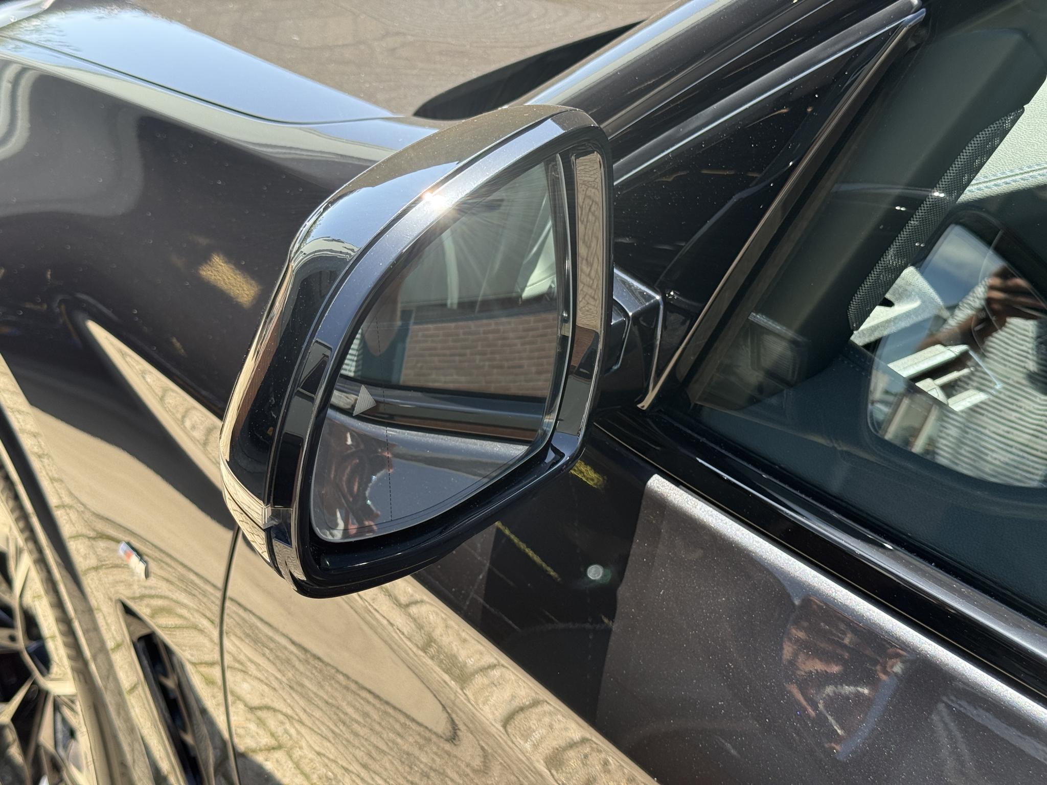Foto van BMW Ix3
