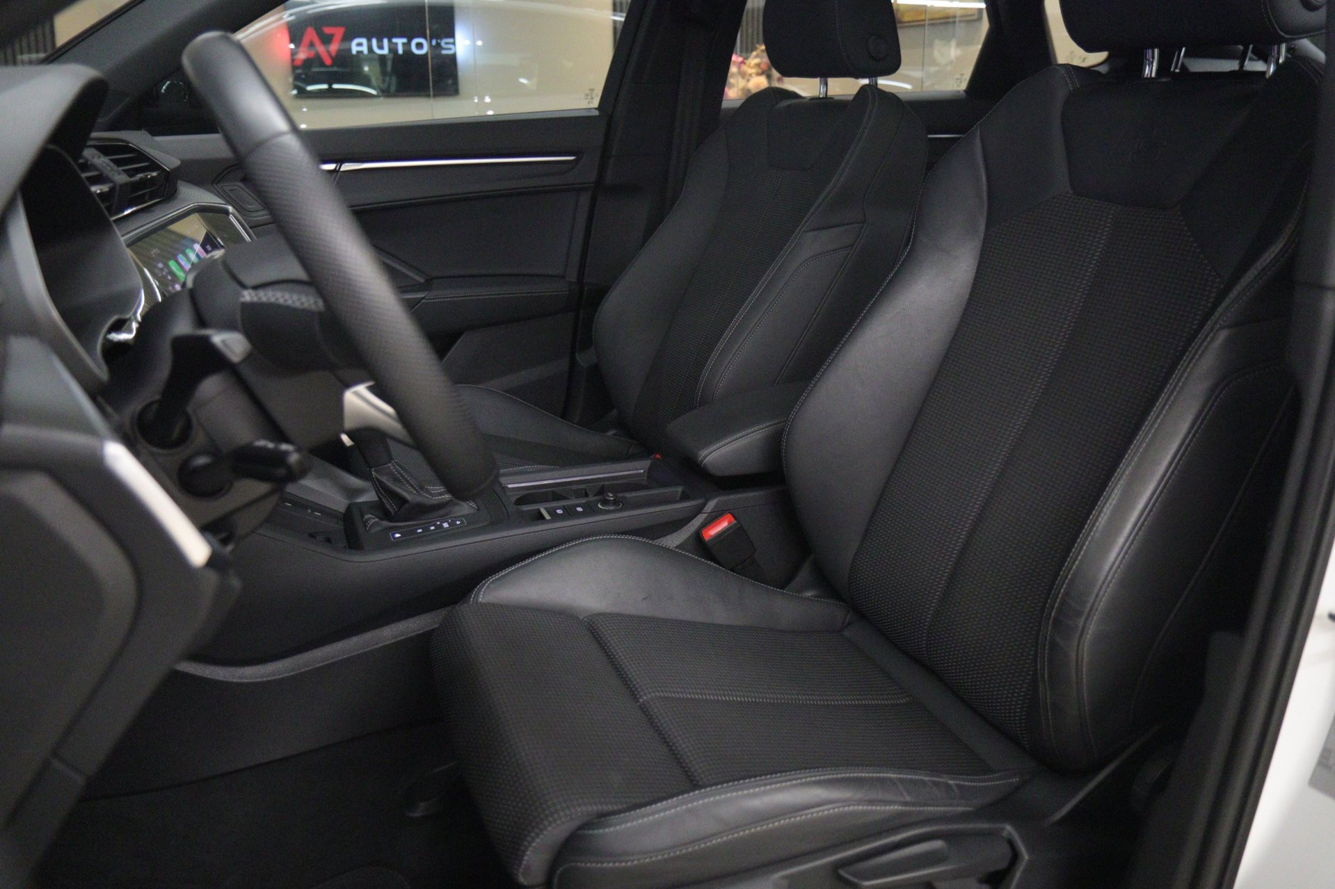 Foto van Audi Q3 Sportback E-tron