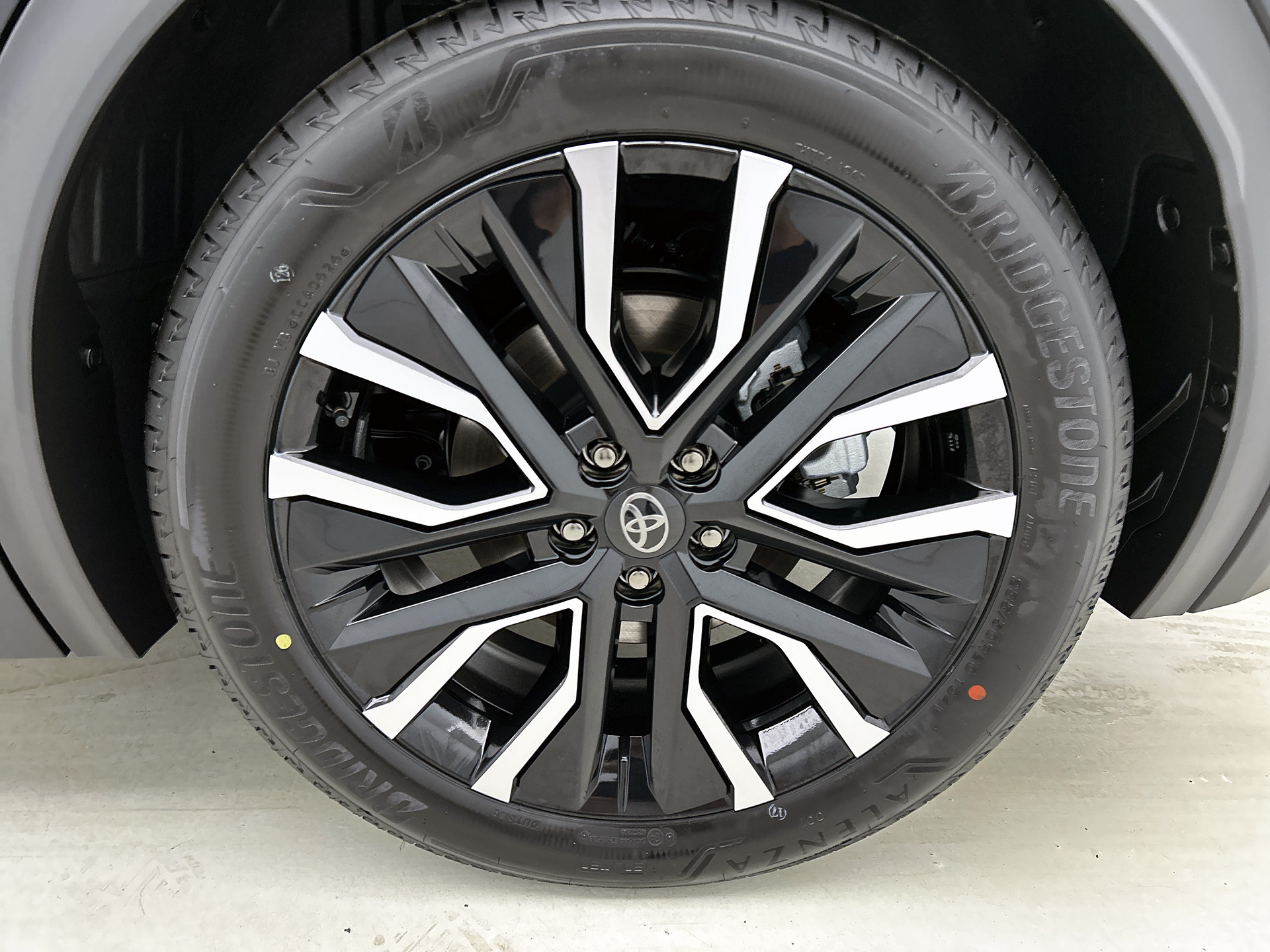 Foto van Toyota Toyota C-hr