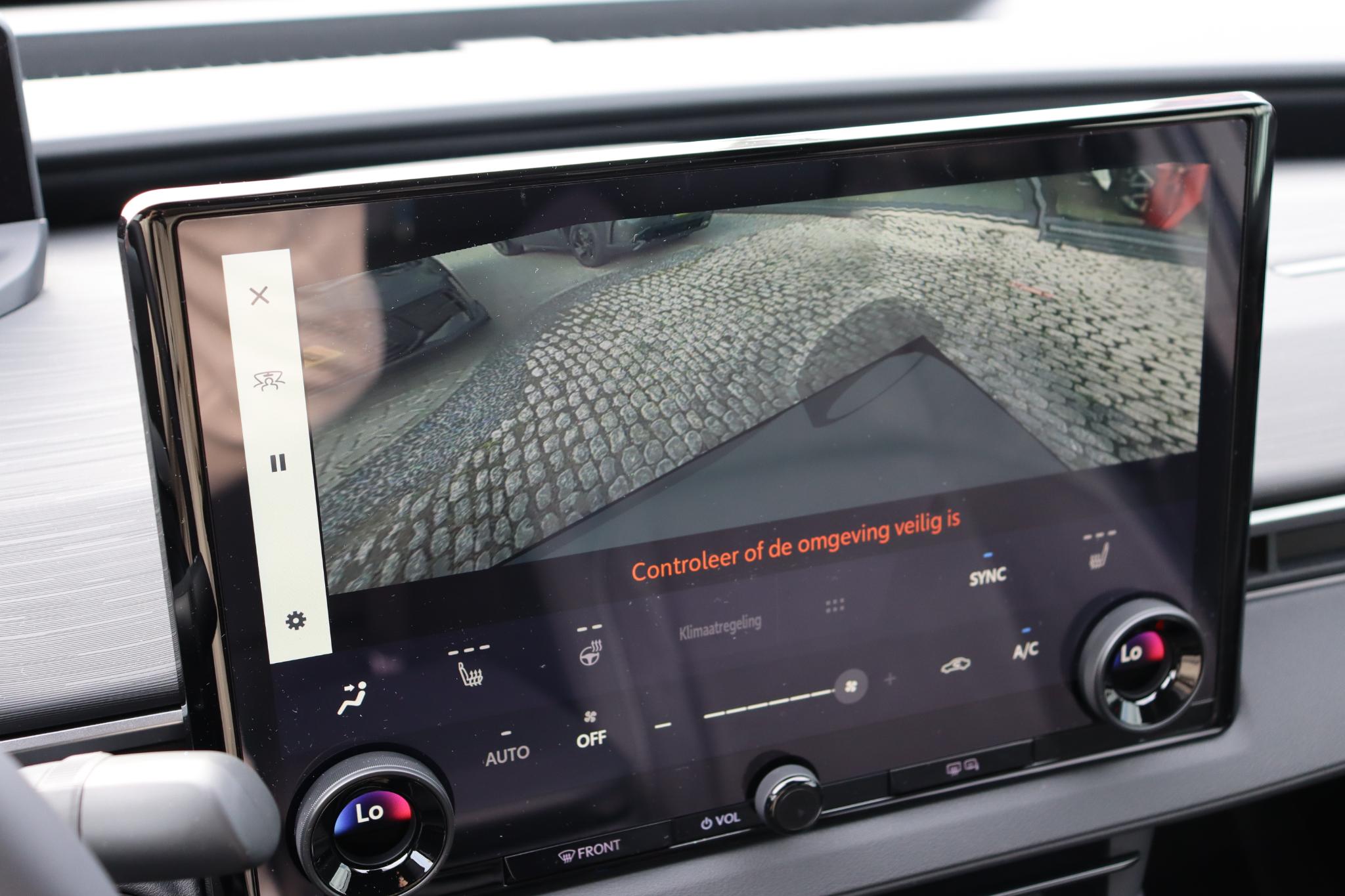 Foto van Toyota C-hr+