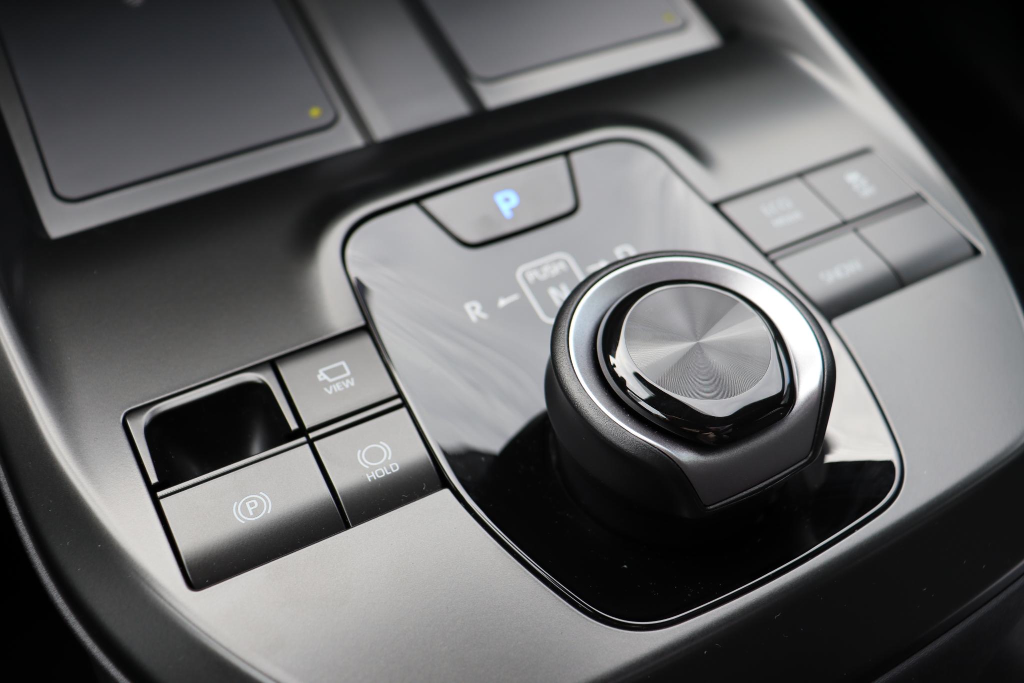 Foto van Toyota C-hr+