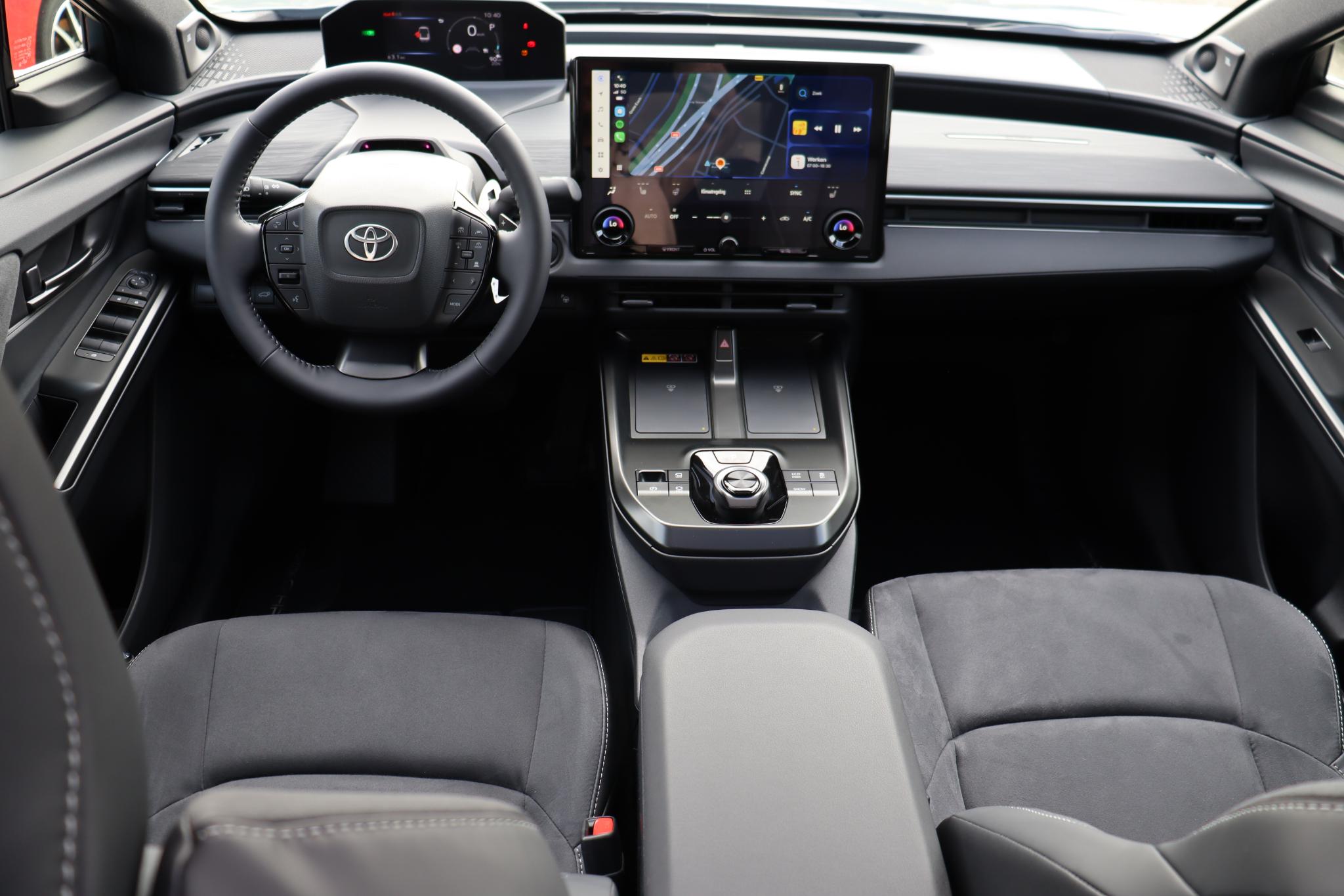 Foto van Toyota C-hr+