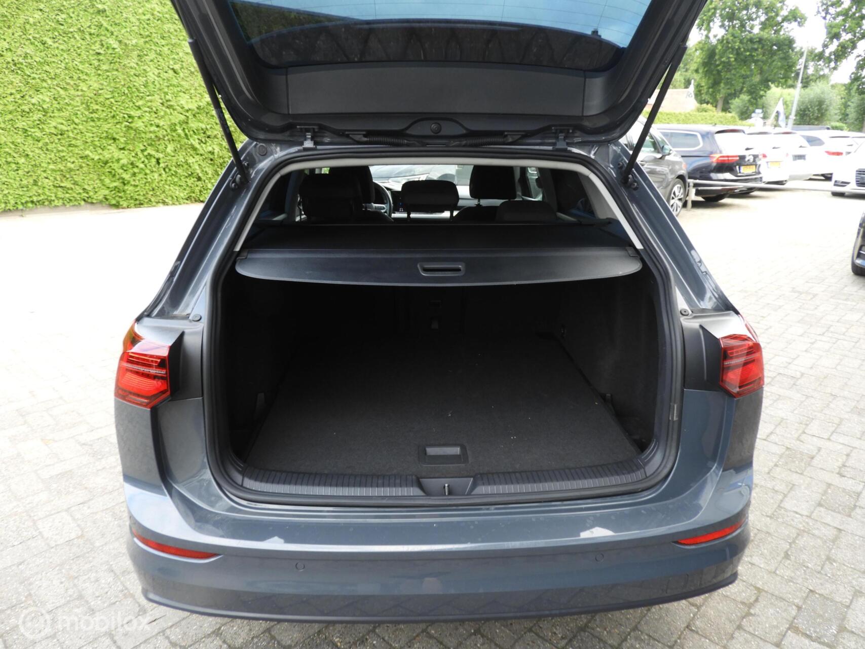 Foto van Volkswagen Golf Variant