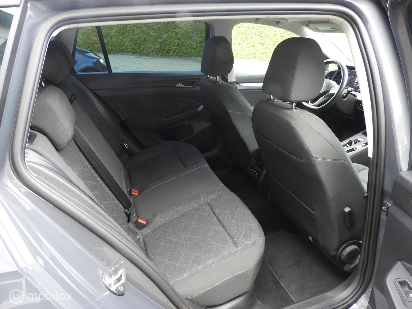 Foto van Volkswagen Golf Variant