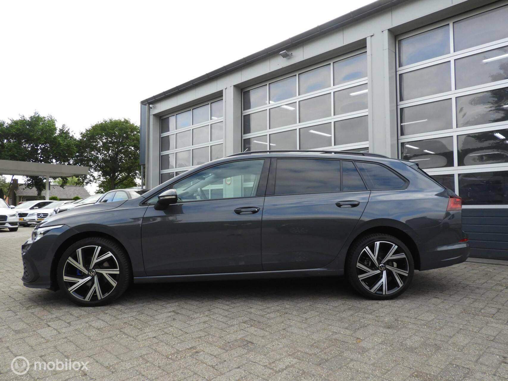 Foto van Volkswagen Golf Variant