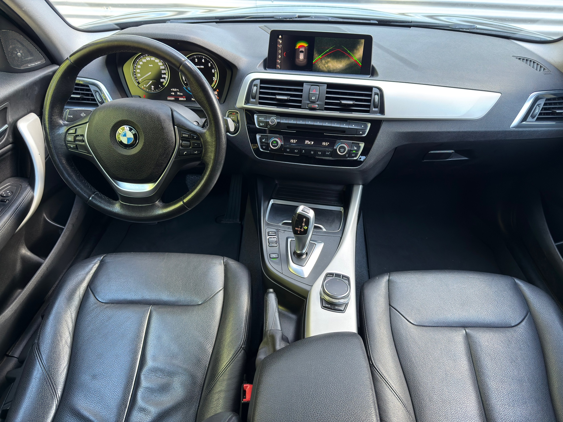 Foto van BMW 118i