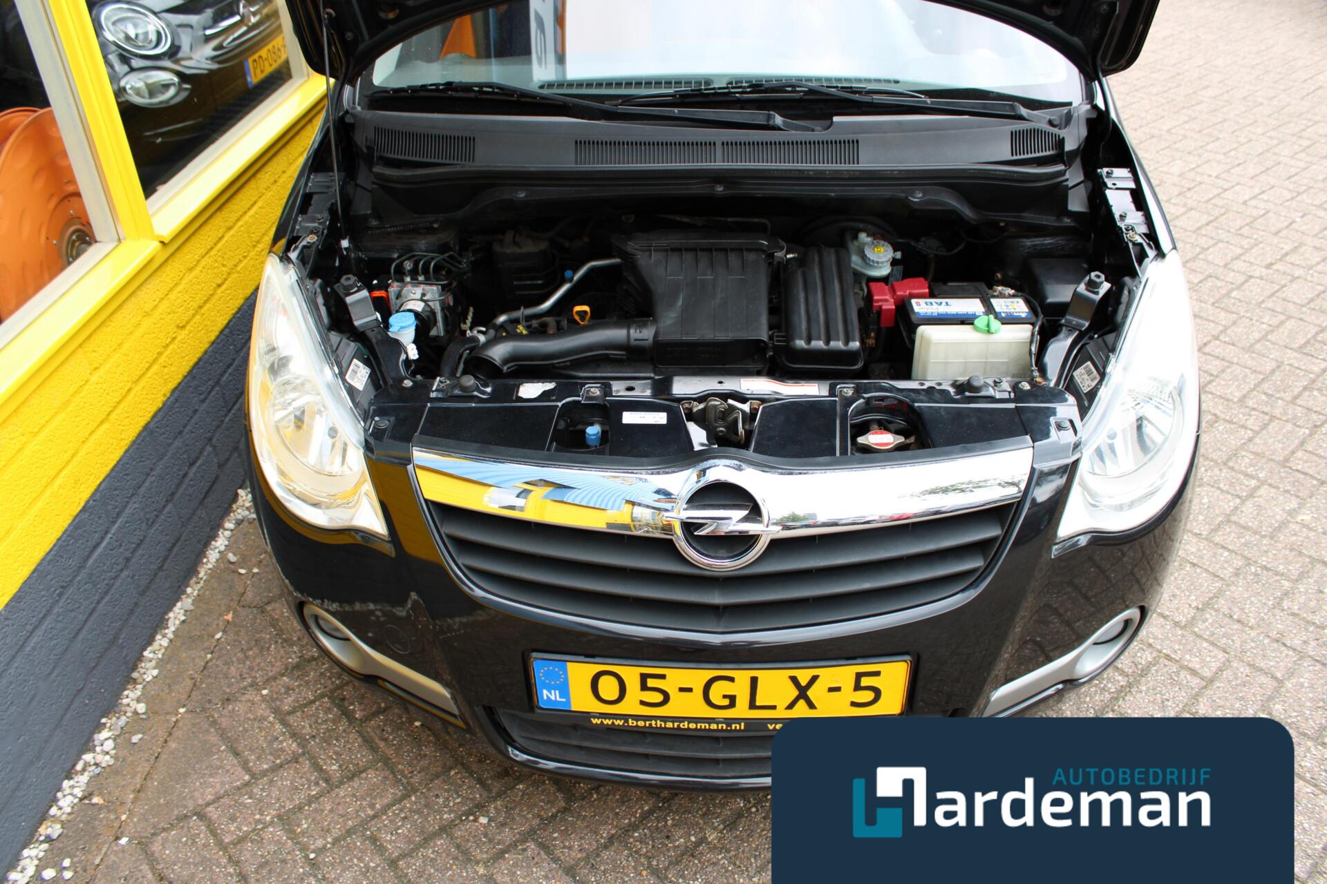 Foto van Opel Agila