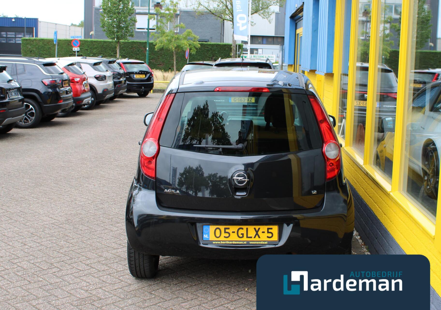 Foto van Opel Agila