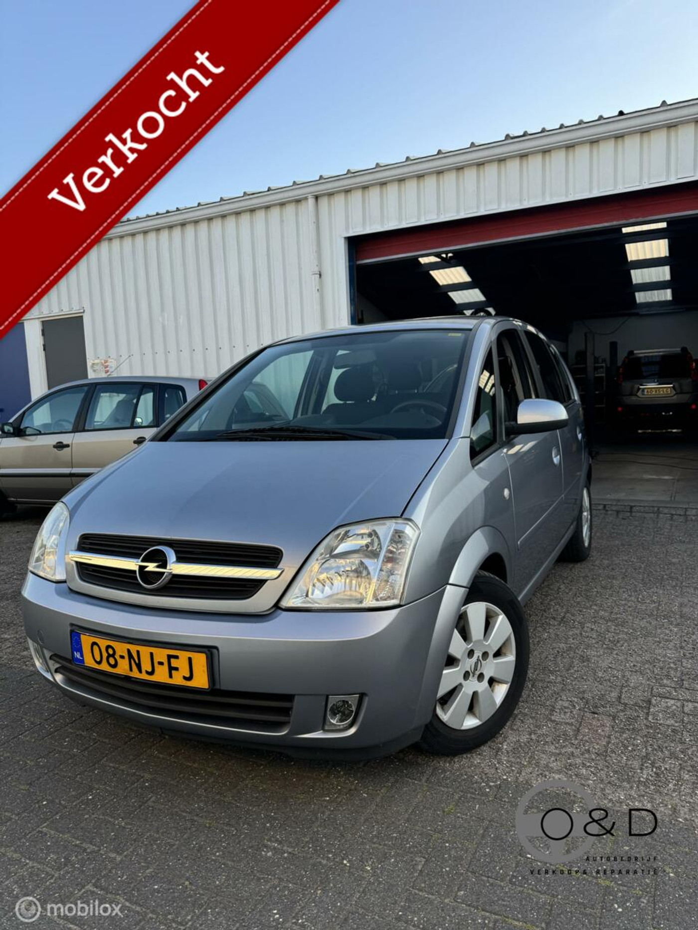Opel Meriva 1.8-16V Cosmo | Automaat Heel soms in storing! | 2003 - voorkant