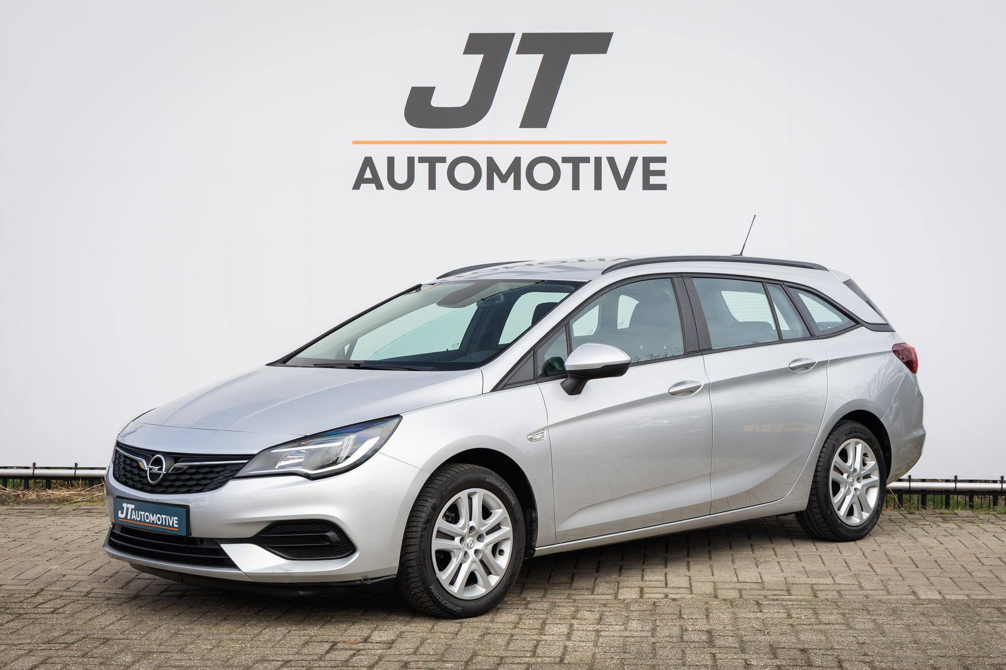 Foto van Opel Astra Sports Tourer