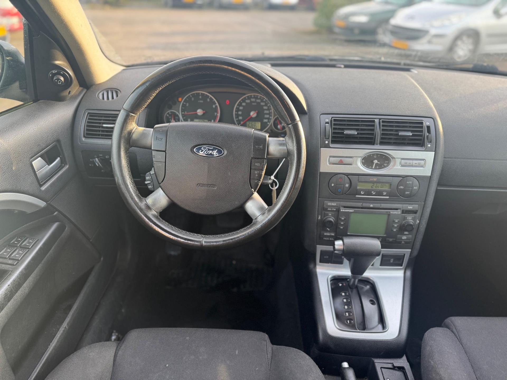 Foto van Ford Mondeo