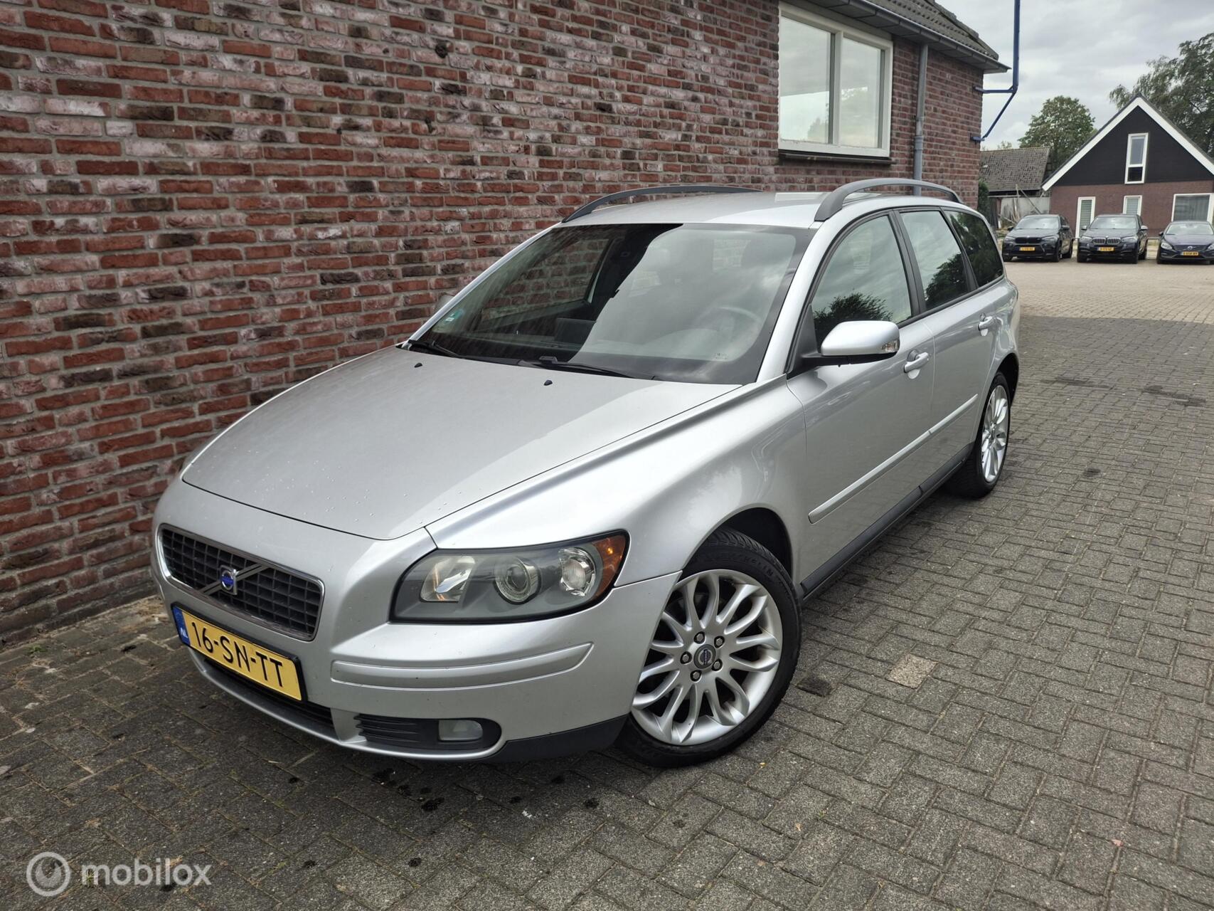 Volvo V50 2.4 Momentum 2006 - voorkant