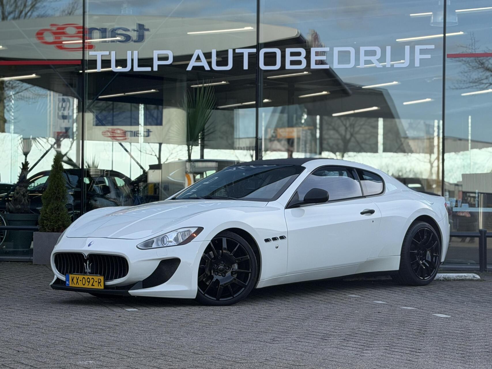 Maserati Granturismo 4.2 Automaat Leder Memory Navi 2008 - voorkant