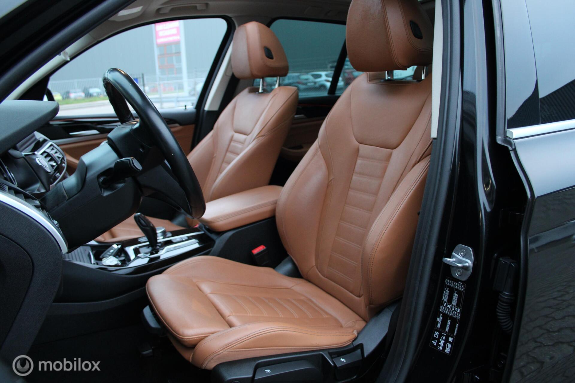 Foto van BMW X3 Xdrive20i