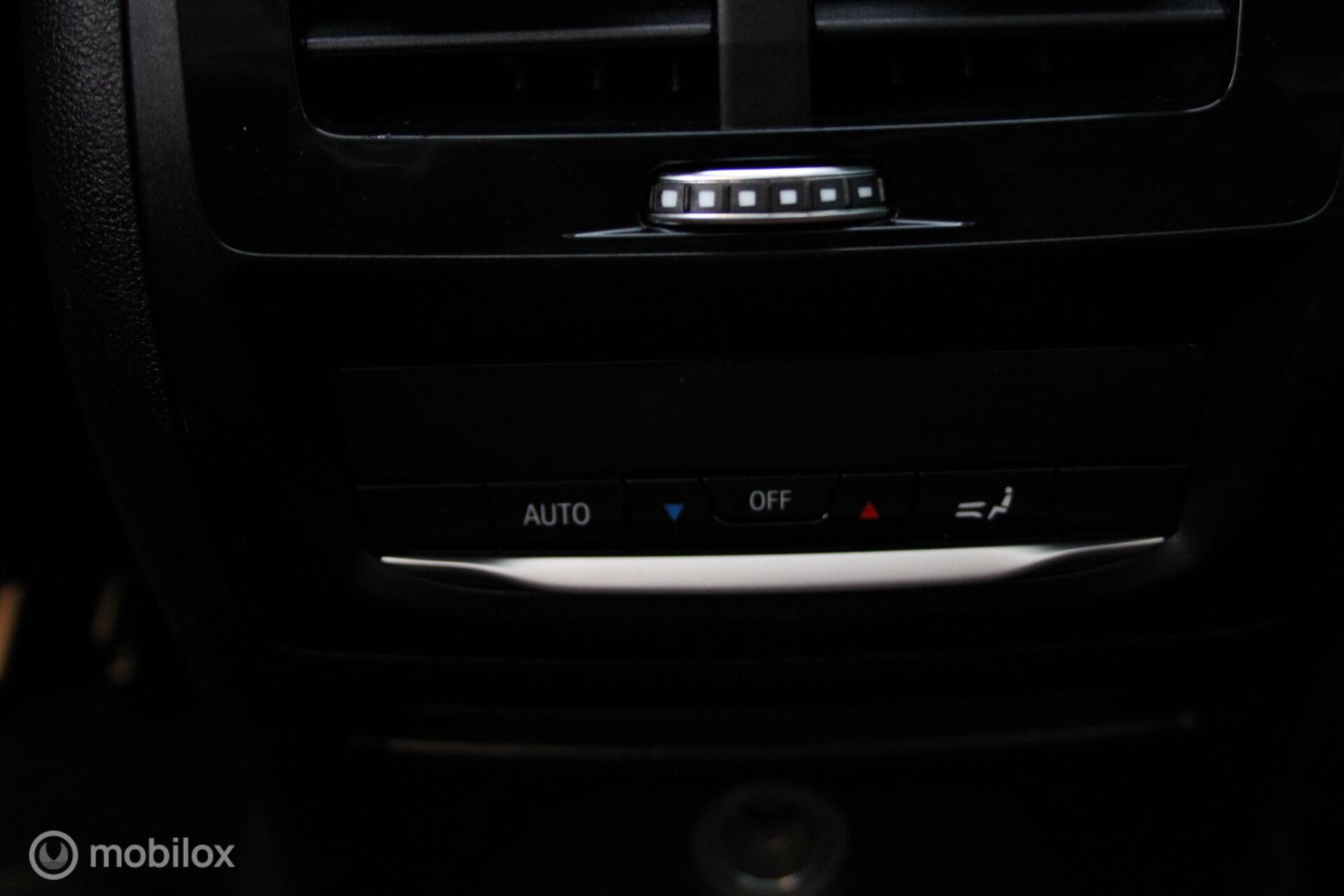 Foto van BMW X3 Xdrive20i