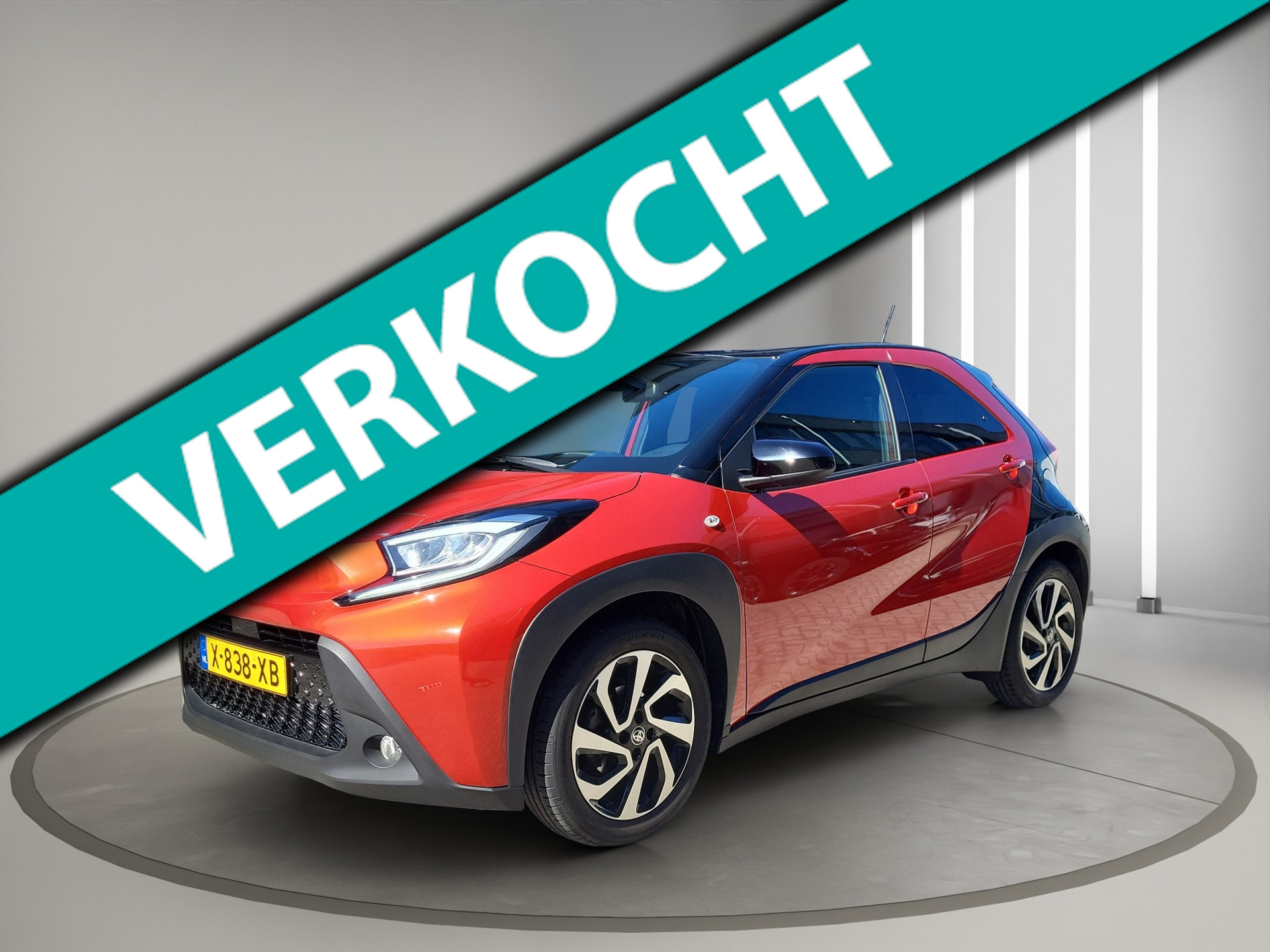 Toyota Aygo X 1.0 VVT-i S-CVT Pulse 2024 - voorkant