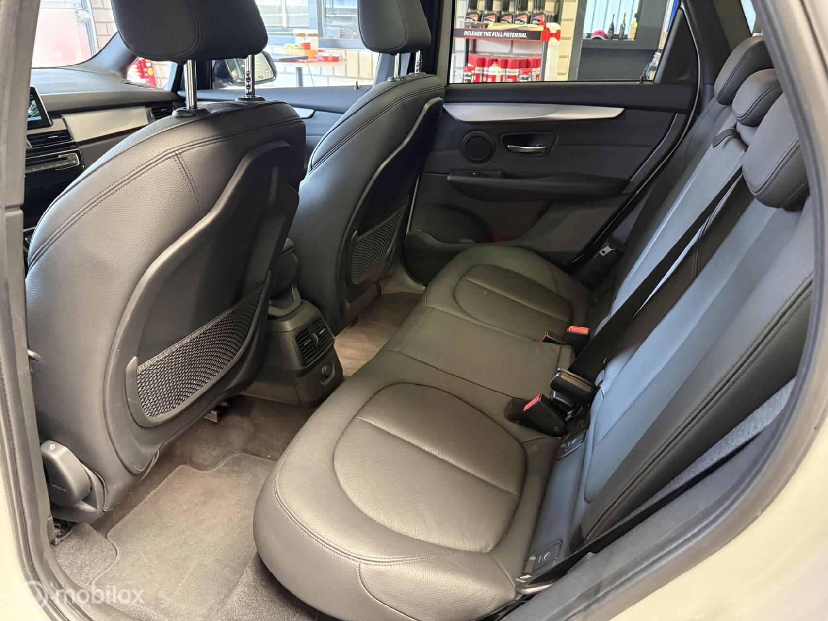 Foto van BMW 218i Active Tourer