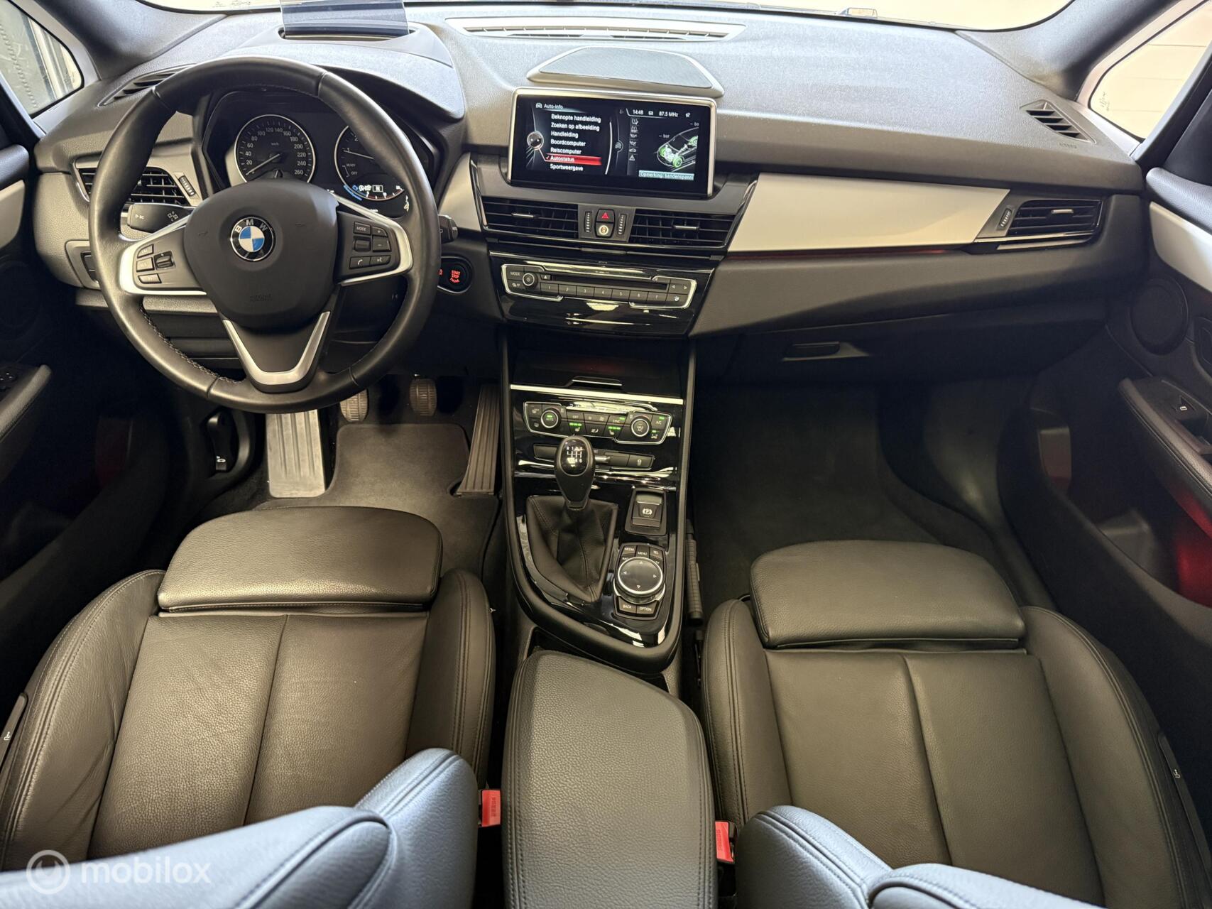 Foto van BMW 218i Active Tourer