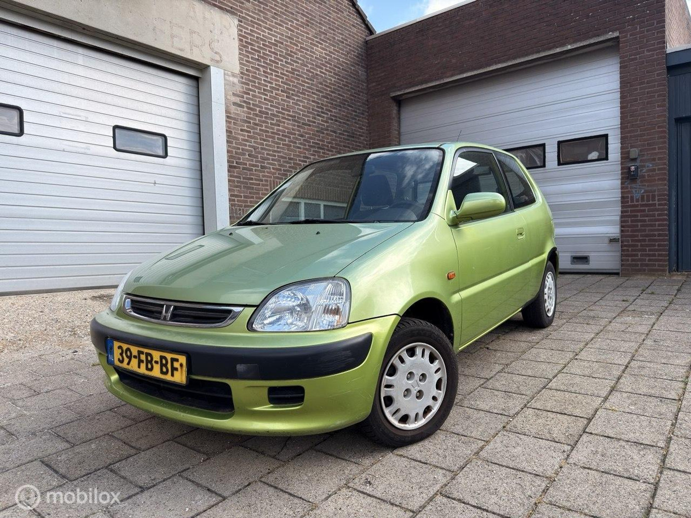 Honda Logo 1.3i CVT 2000 - voorkant