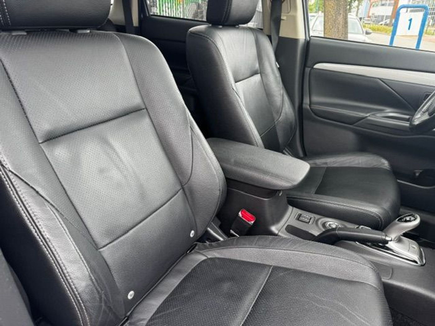 Foto van Mitsubishi Mitsubishi Outlander