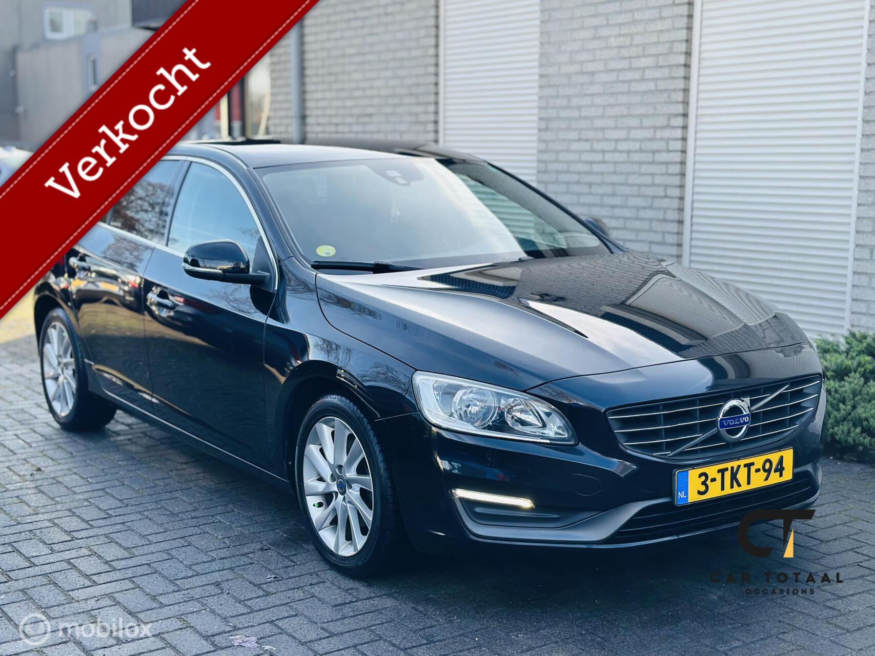 Volvo V60 2.0 D4 Momentum|TREKHAAK|NAP|AIRCO|NAVI 2014 - voorkant