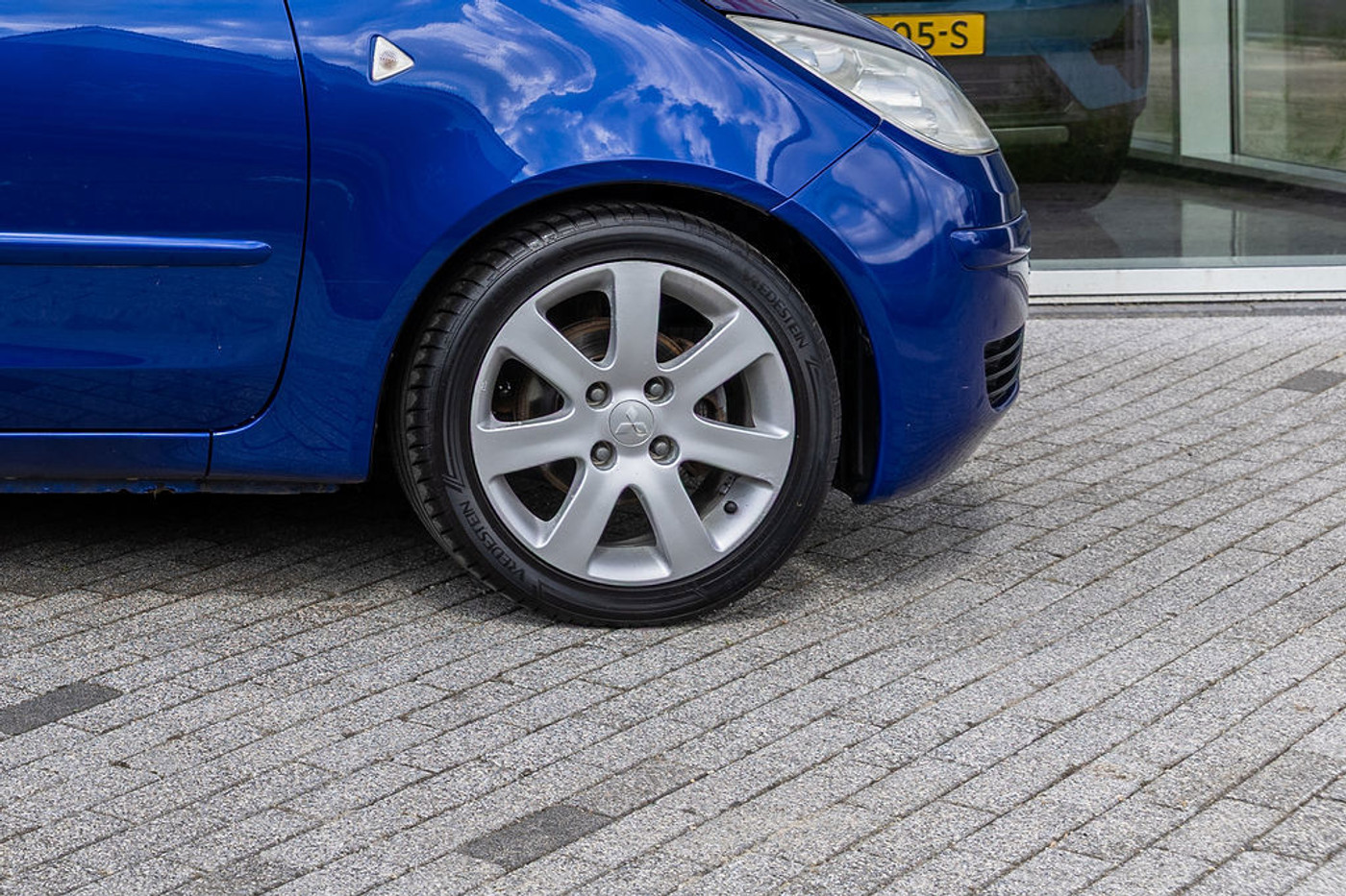 Foto van Mitsubishi Mitsubishi Colt