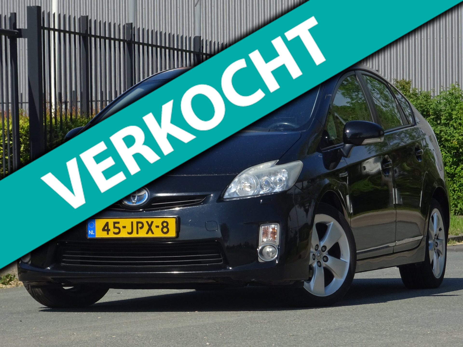 Toyota Toyota Prius 1.8 Dynamic HEAD-UP/NAVI/CAMERA/PDC/NW APK 2009 - voorkant