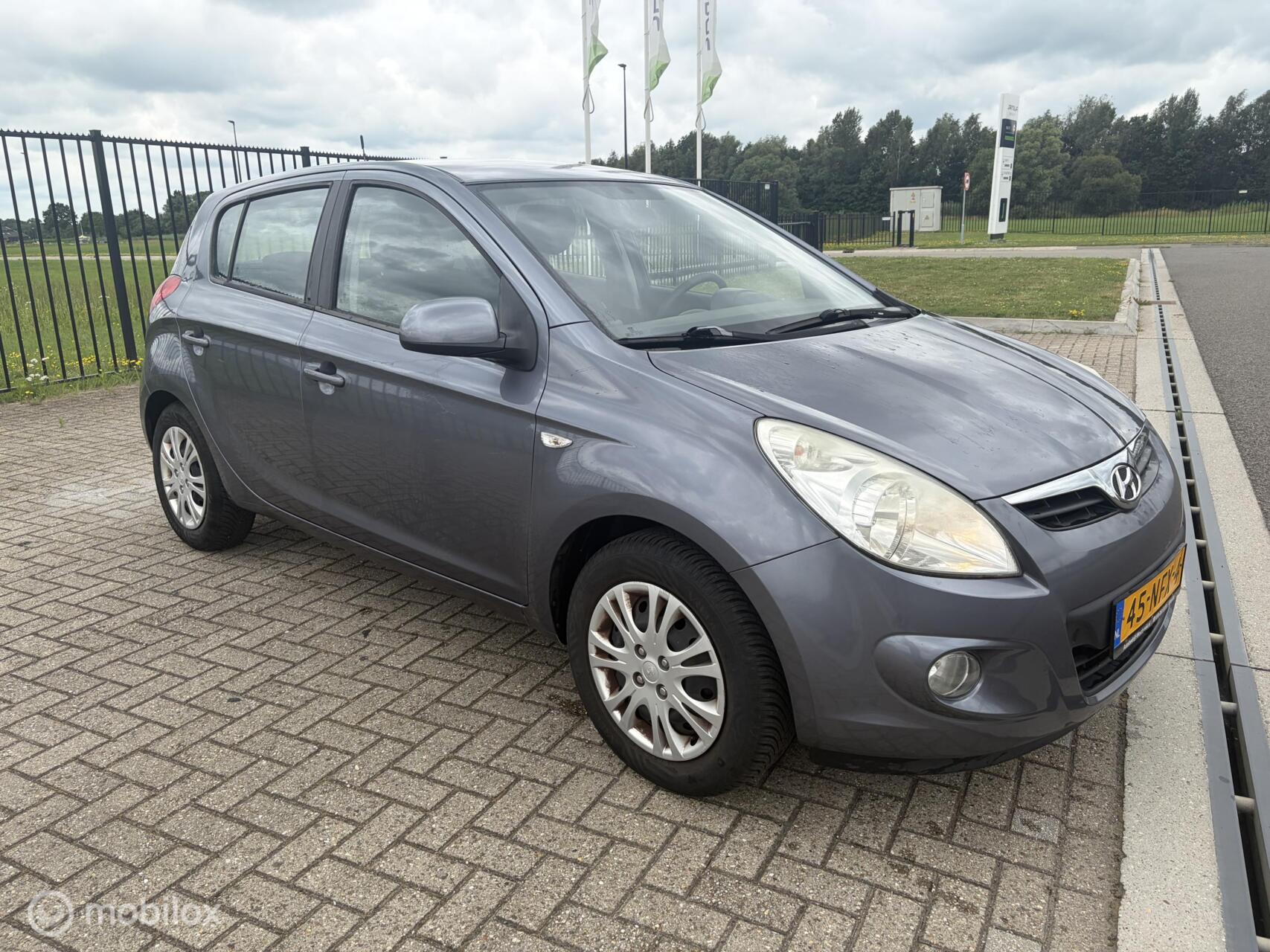 Hyundai I20 1.2i DynamicVersion 2010 - voorkant