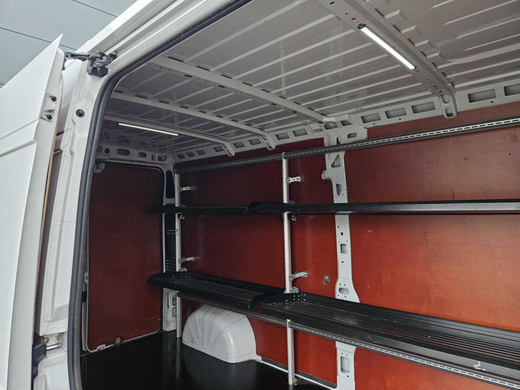 Foto van Opel Movano