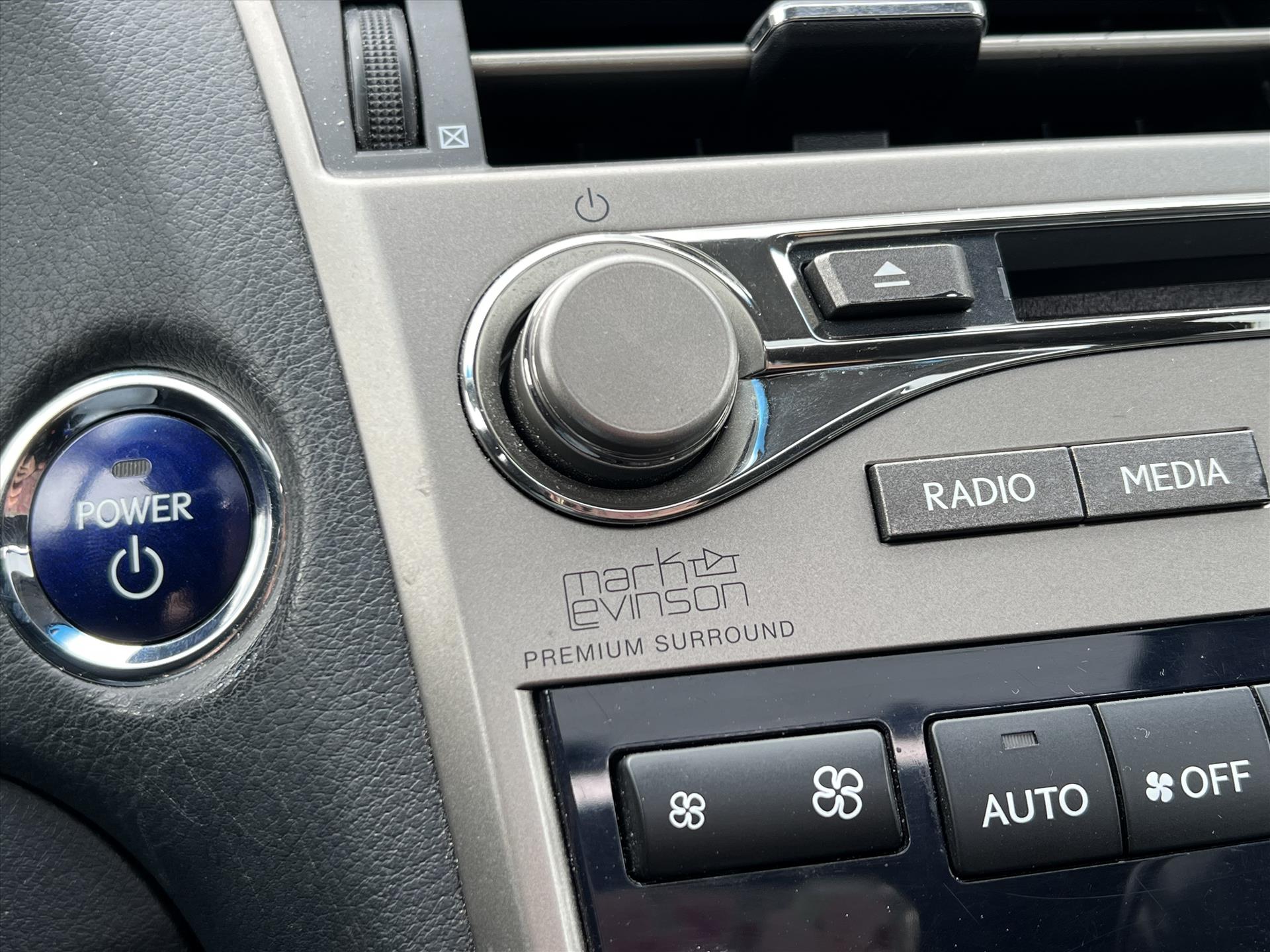 Foto van Lexus Lexus Rx450h