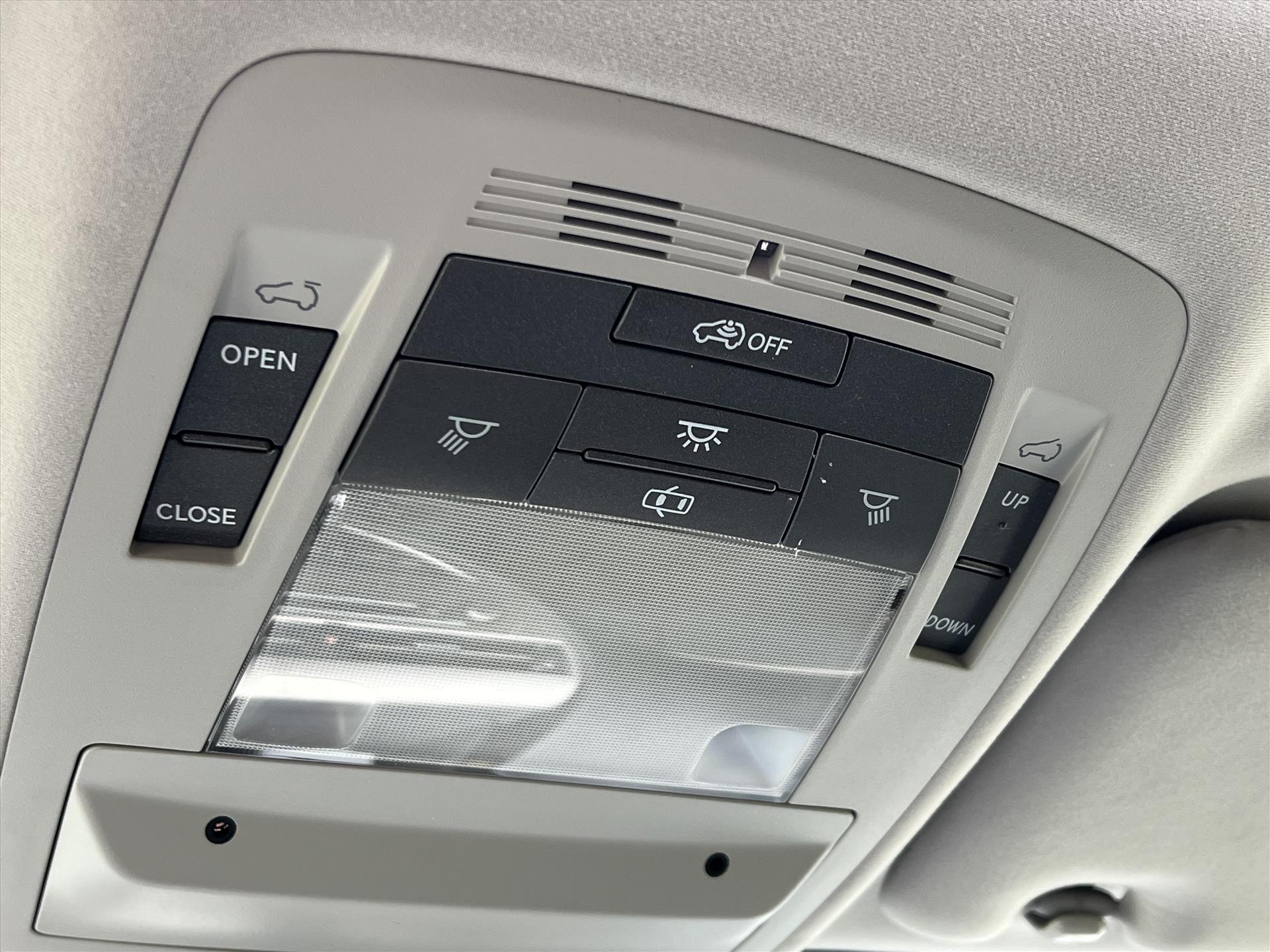 Foto van Lexus Lexus Rx450h